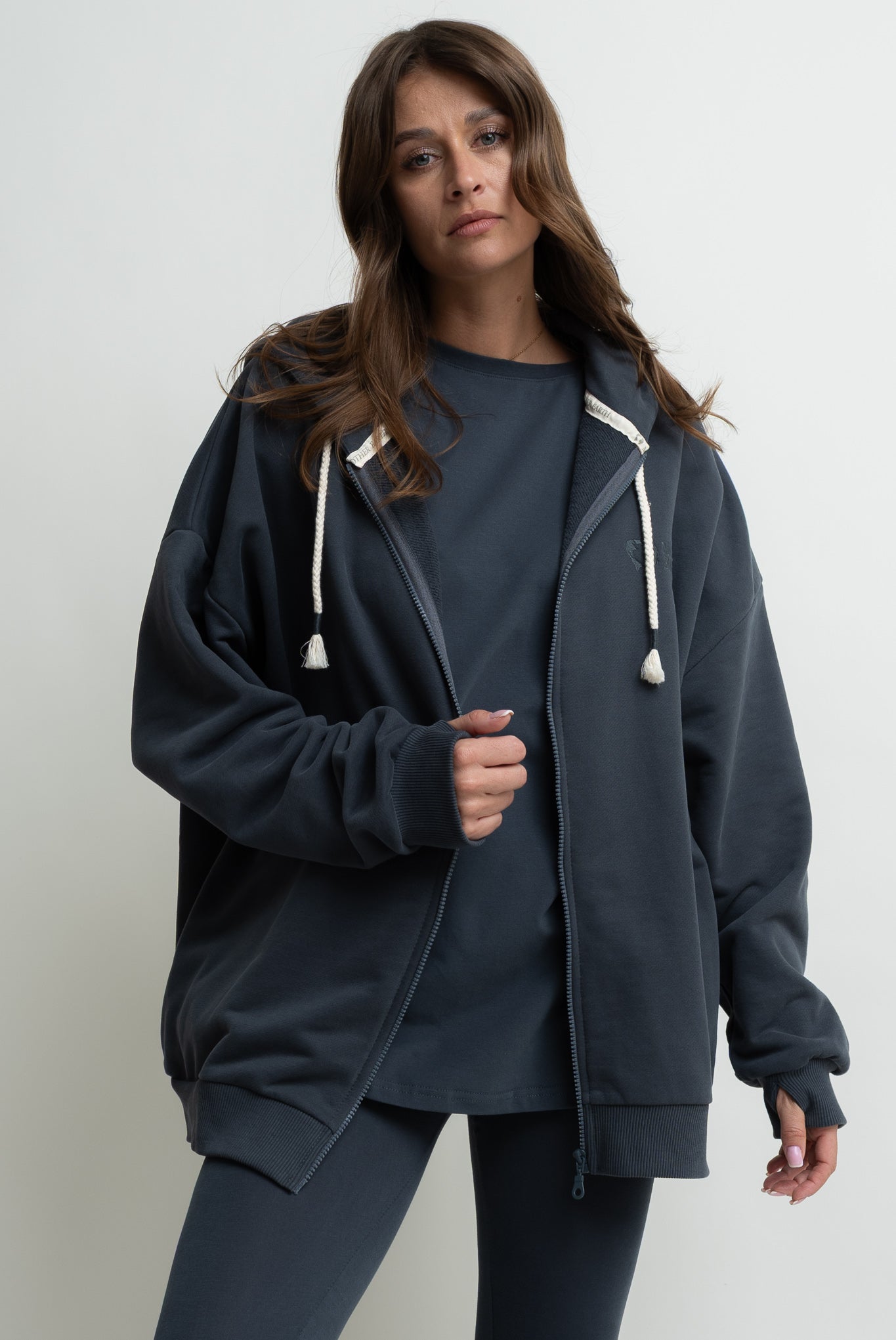 BLUZA Z KAPTUREM ROZPINANA GRAFITOWA - NIKO