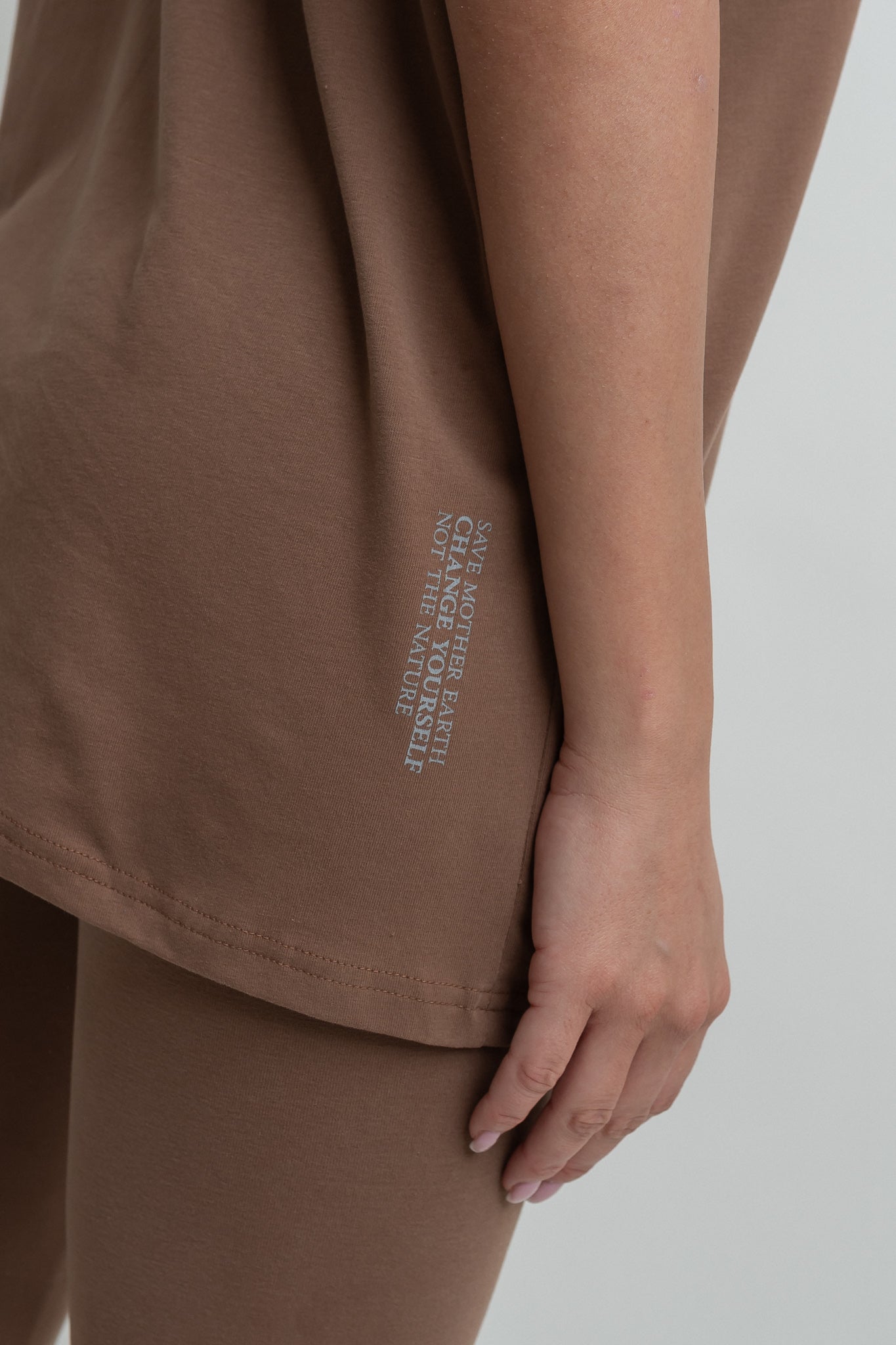 T-SHIRT OVERSIZE BRĄZOWY- HURON