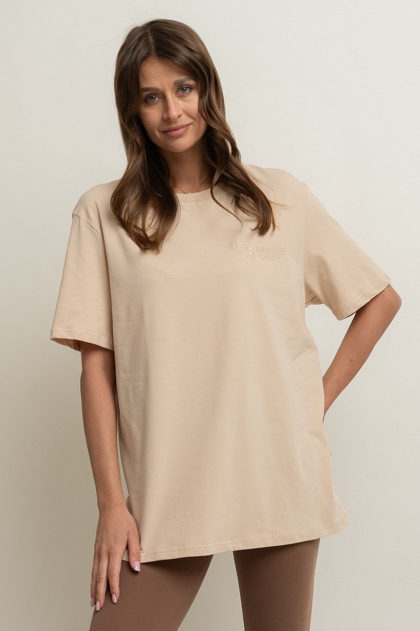 T-SHIRT OVERSIZE BEŻOWY- HURON