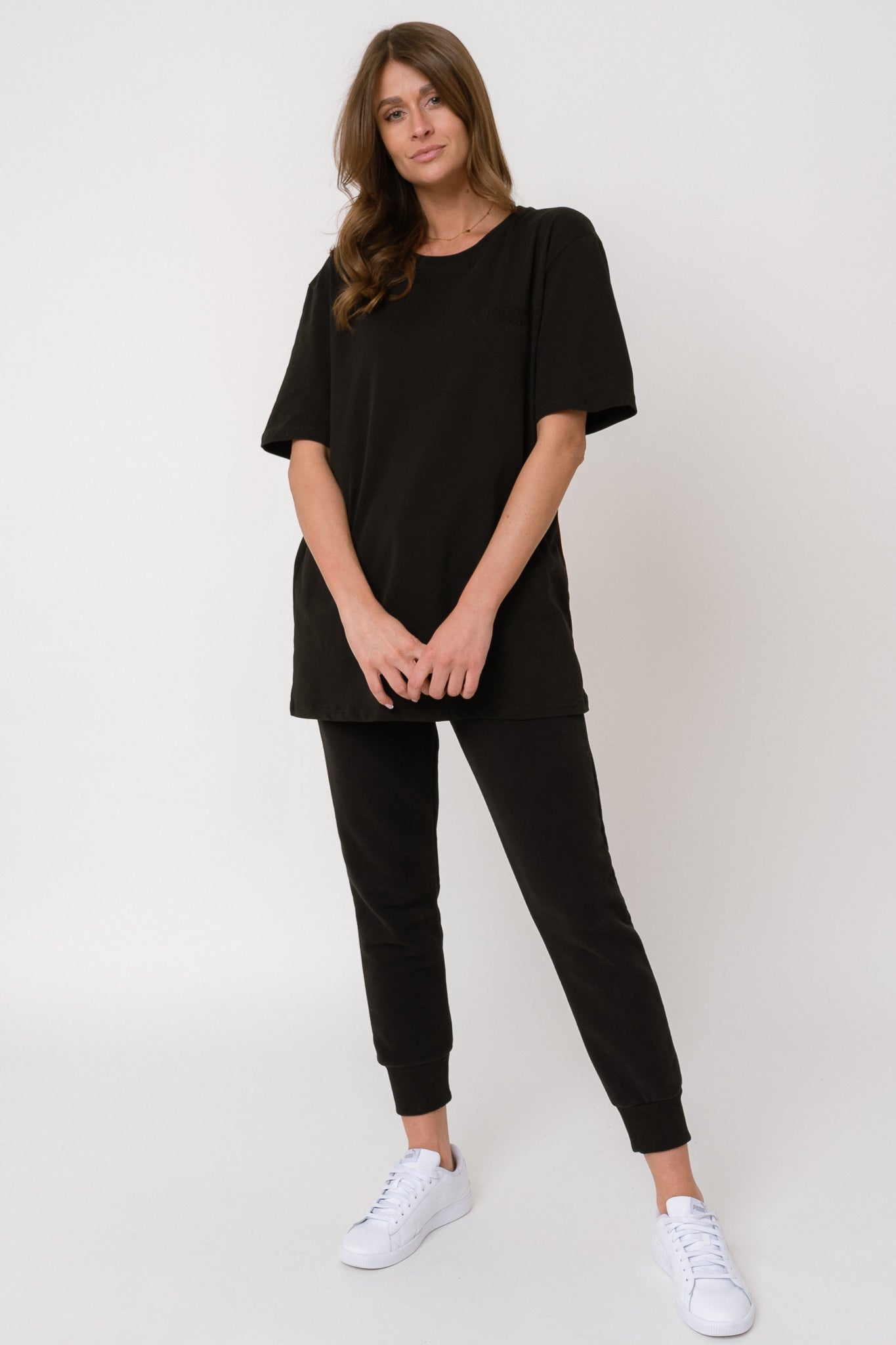 T-SHIRT OVERSIZE CZARNY- HURON