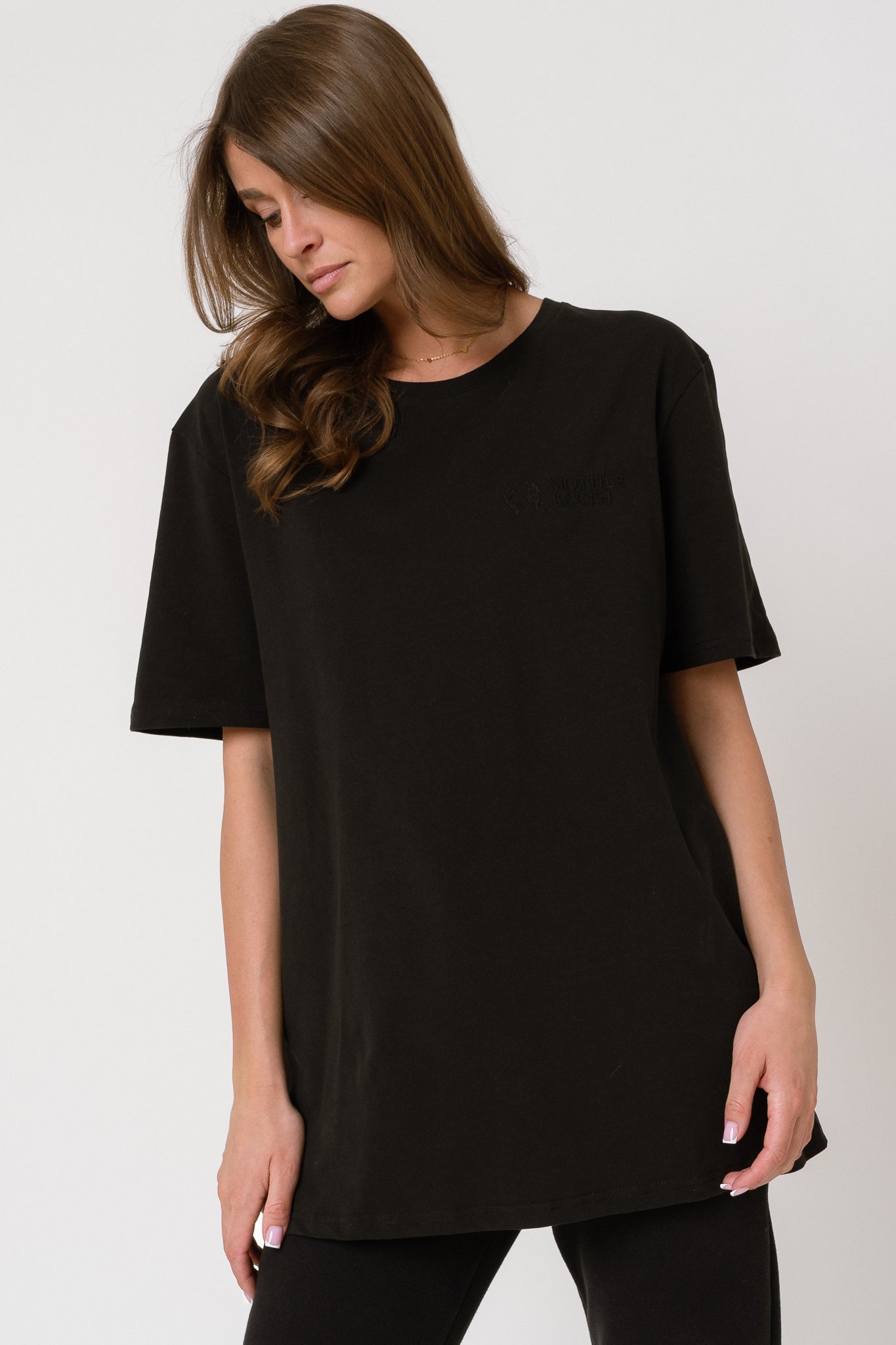 T-SHIRT OVERSIZE CZARNY- HURON