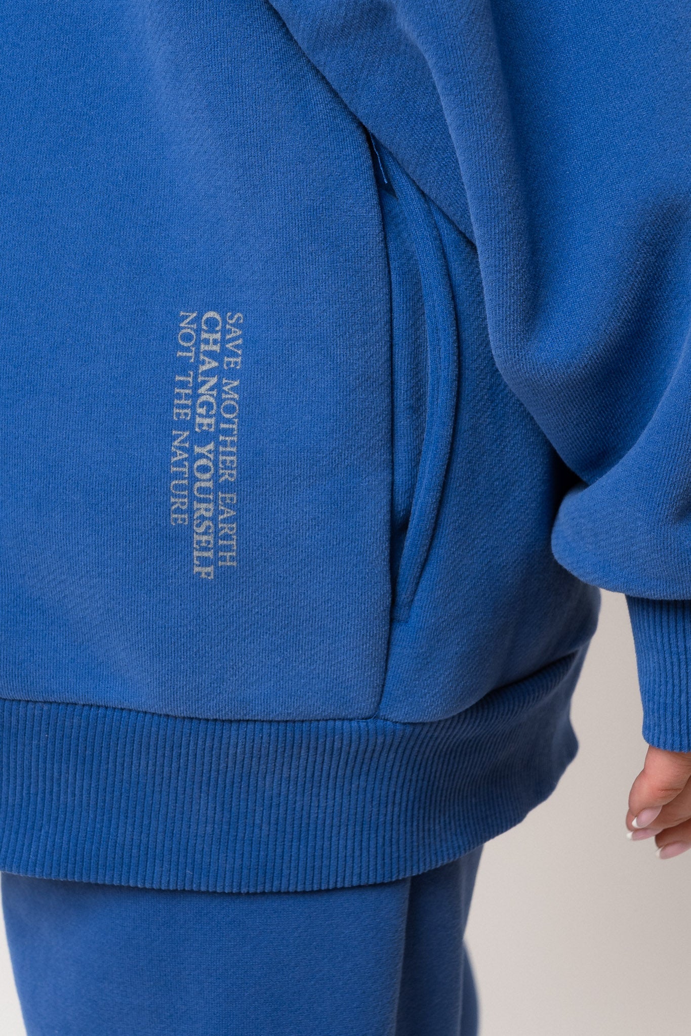 BLUZA Z KAPTUREM ROZPINANA CHABROWA - NIKO