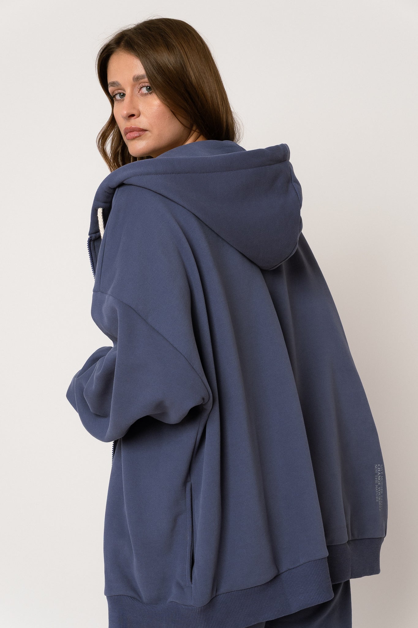 BLUZA Z KAPTUREM ROZPINANA GRANATOWA - NIKO