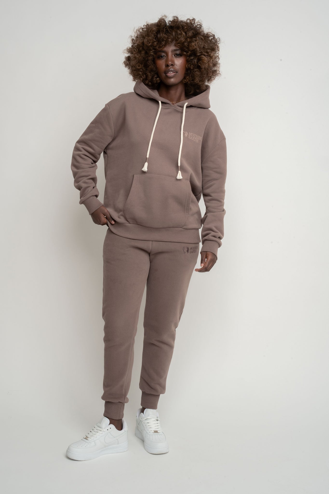 BLUZA Z KAPTUREM CAPPUCCINO - MOHELI