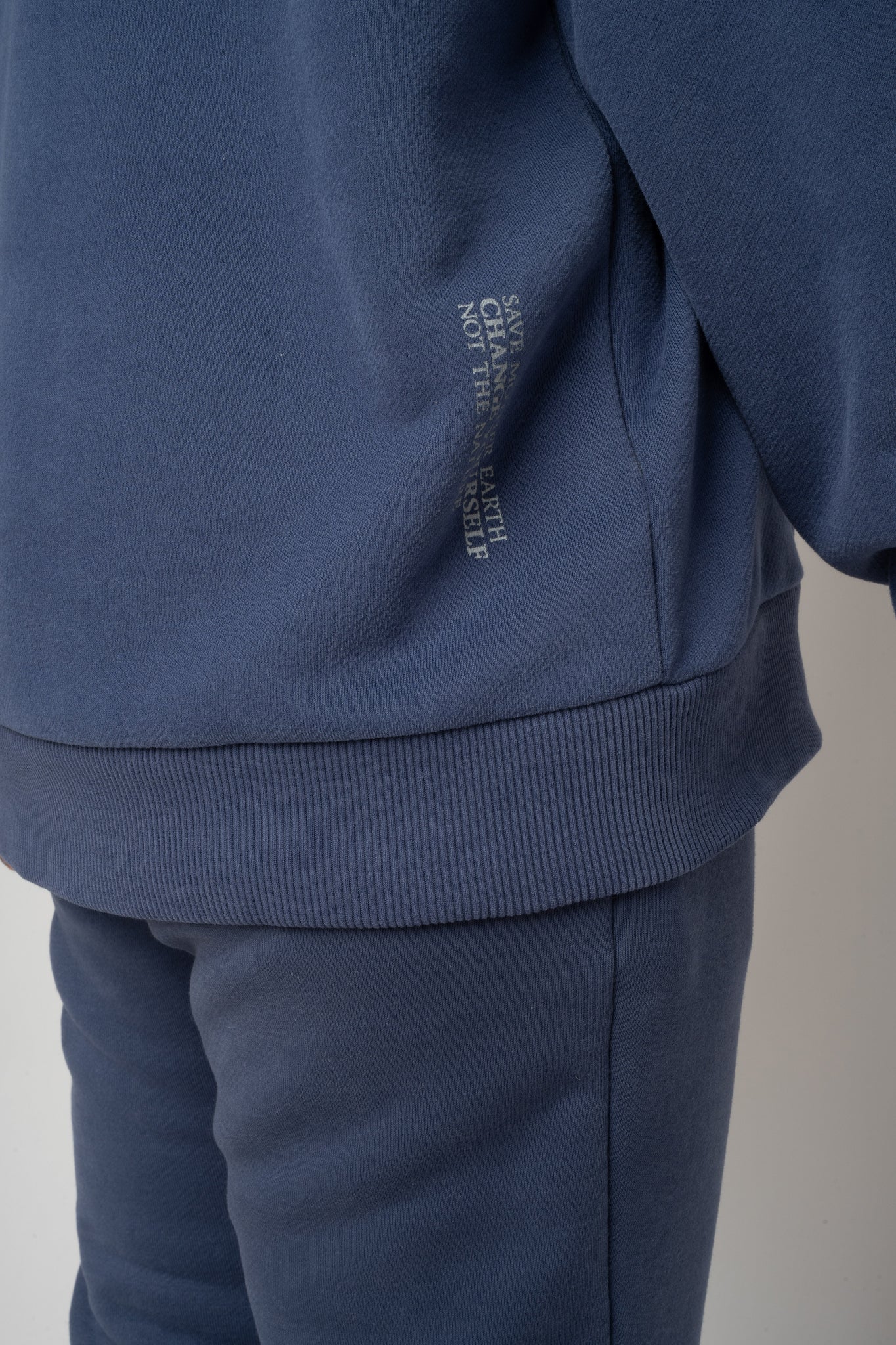 BLUZA Z KAPTUREM GRANATOWA - MOHELI