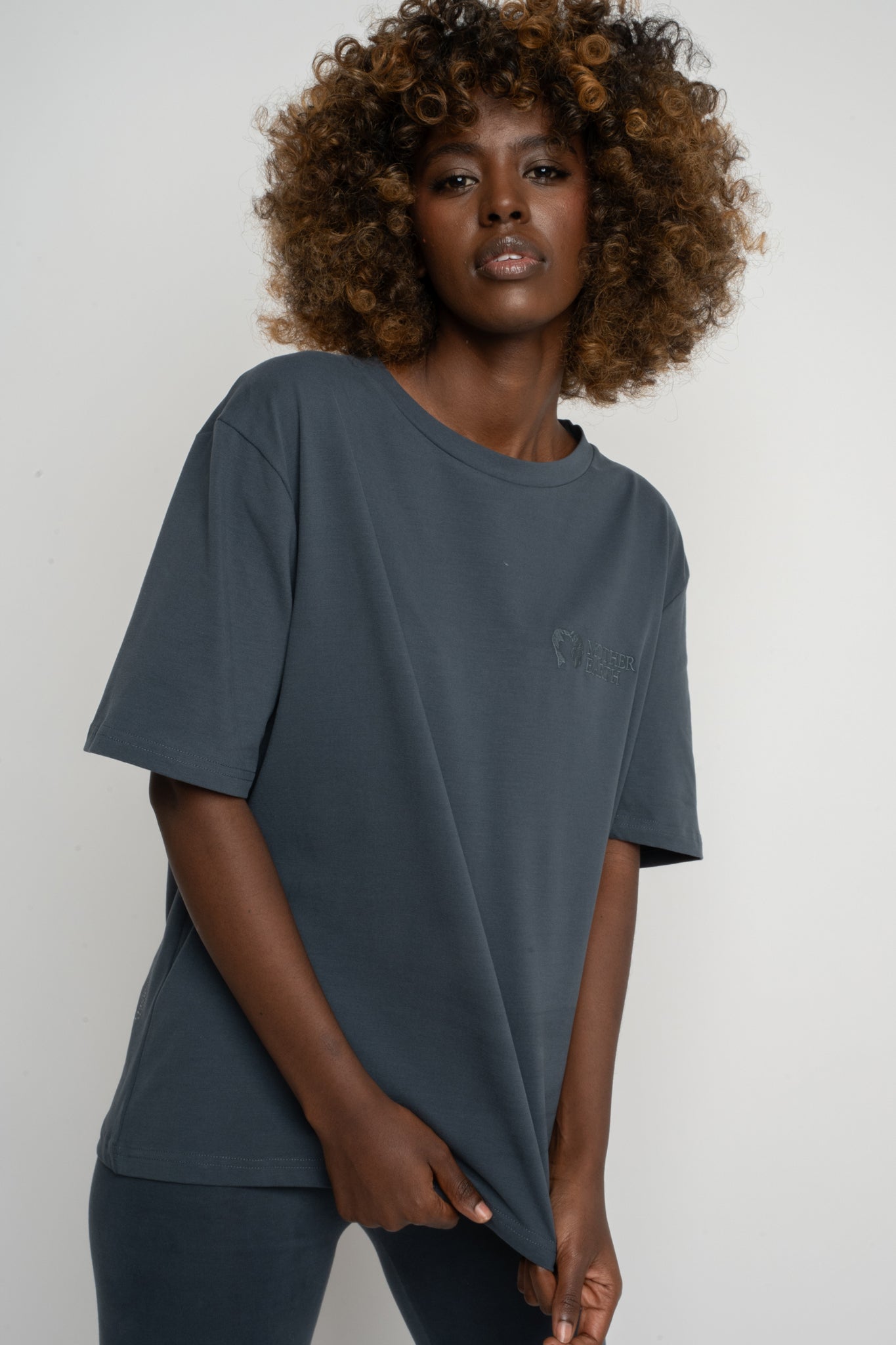 T-SHIRT DAMSKI GRAFITOWY - OYSTER