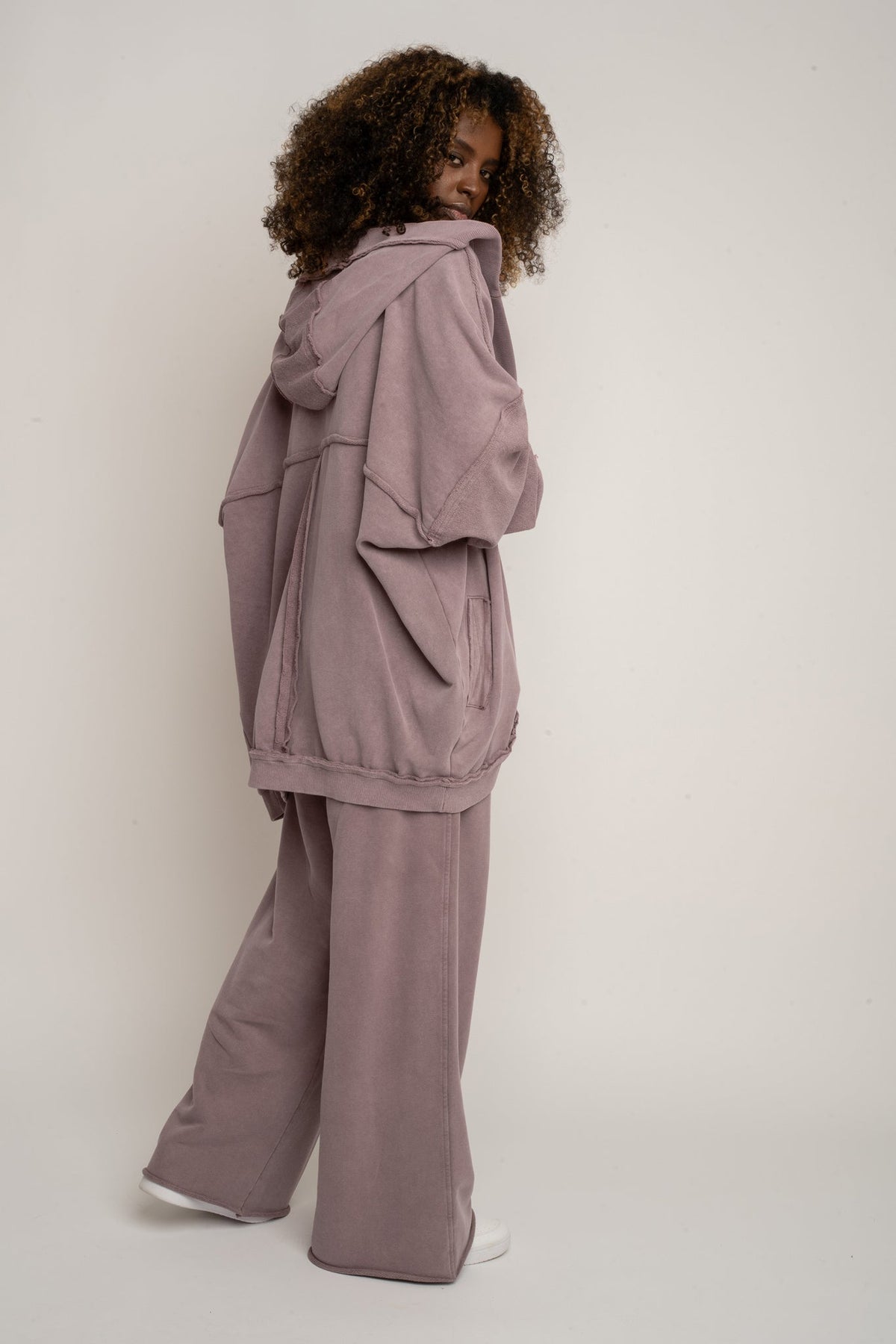 HEATHER WASHED SWEATSHIRT - LUND