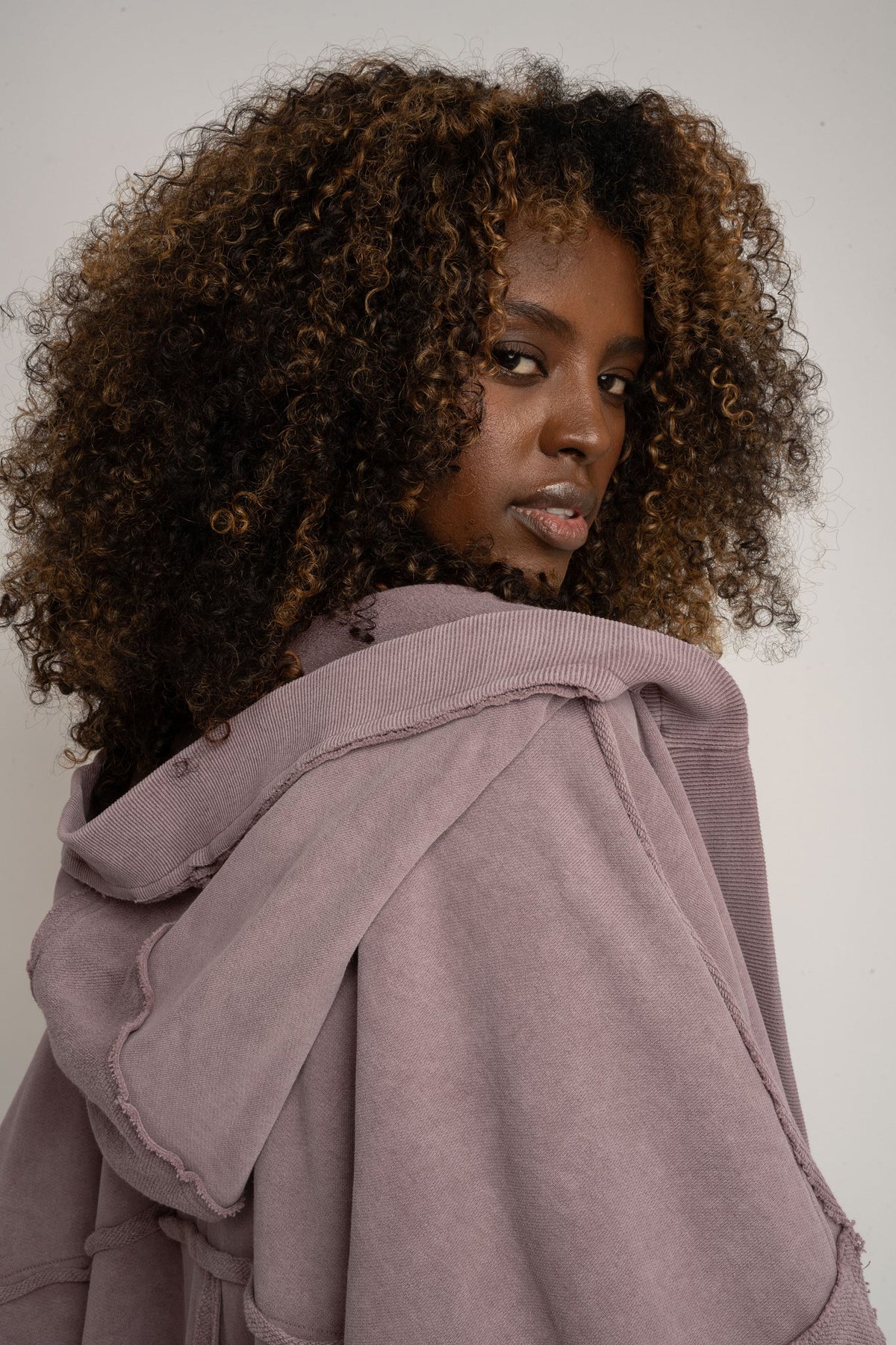 HEATHER WASHED SWEATSHIRT - LUND