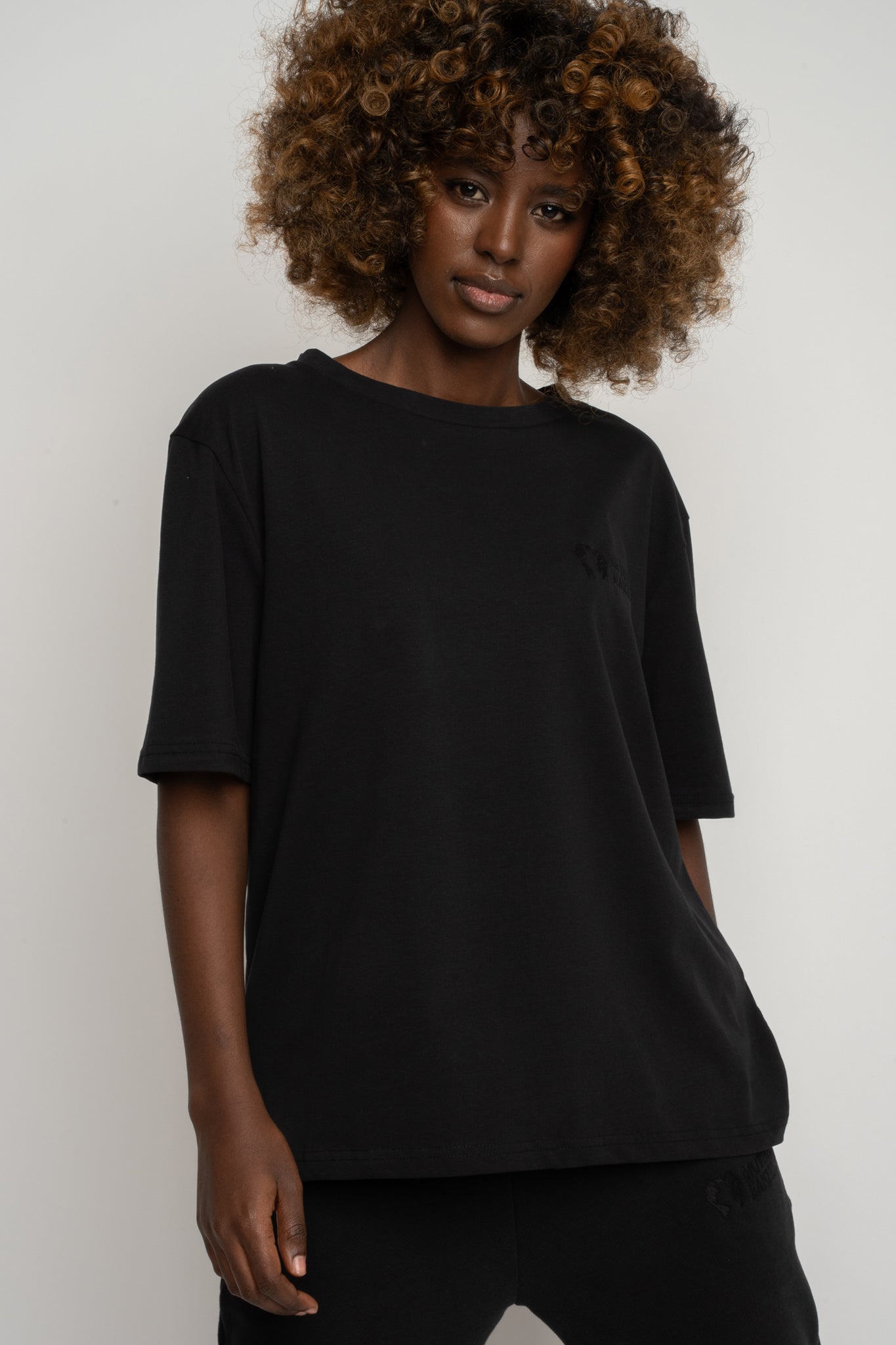 T-SHIRT DAMSKI CZARNY - OYSTER