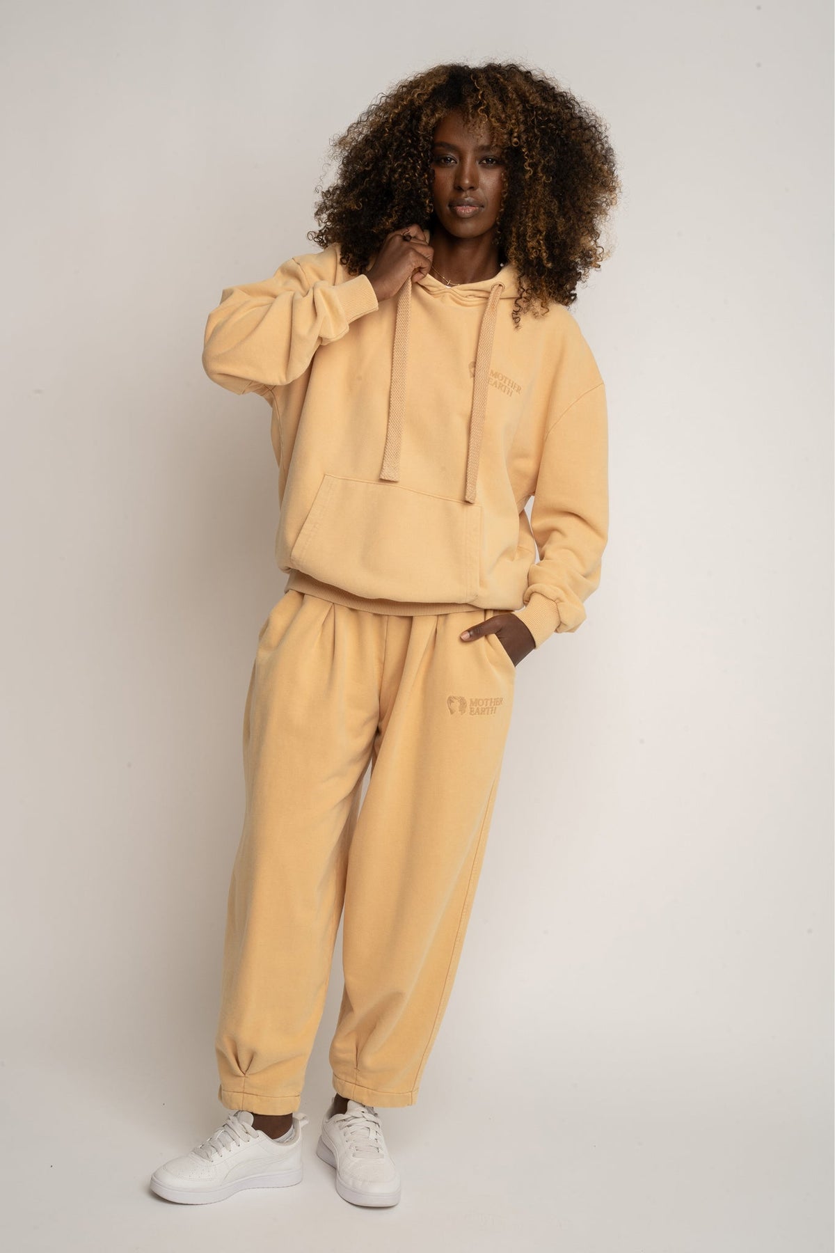 WASHED HOODIE - MUSTARD - LAPLAND