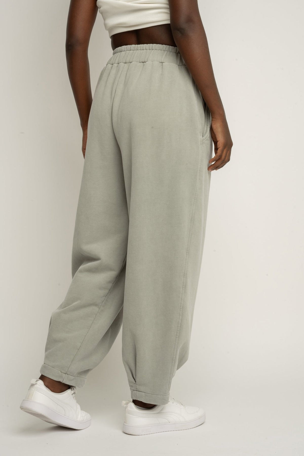 BALLOON FIT SWEATPANTS WITH WASHED EFFECT OLIVE - RIBE PETIT