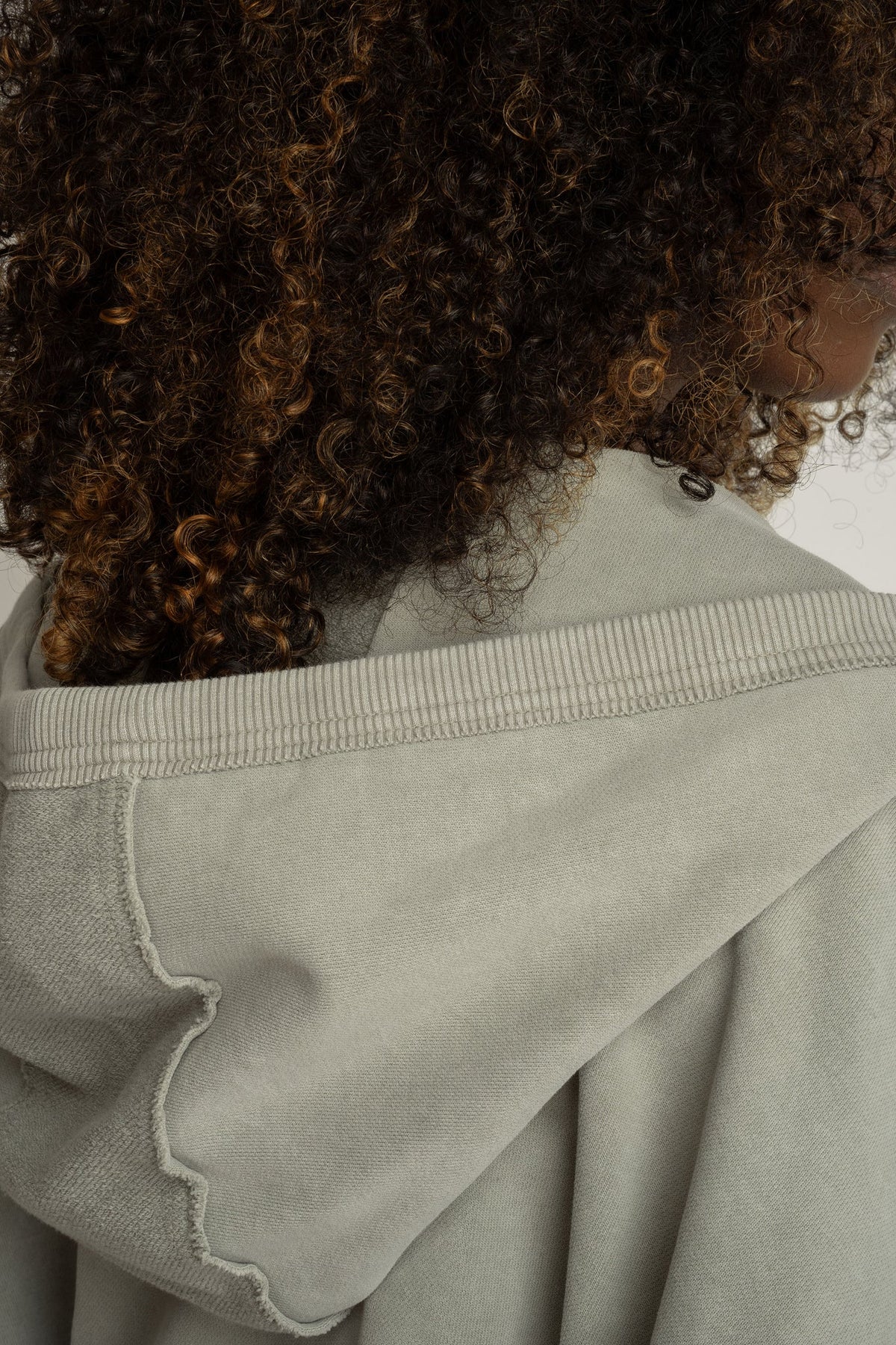 OVERSIZED HOODIE WITH WASHED EFFECT OLIVE - TRONDHEIM