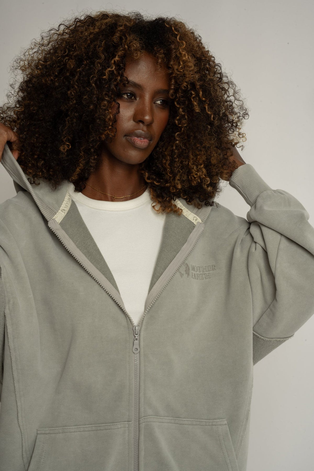 OVERSIZED HOODIE WITH WASHED EFFECT OLIVE - TRONDHEIM