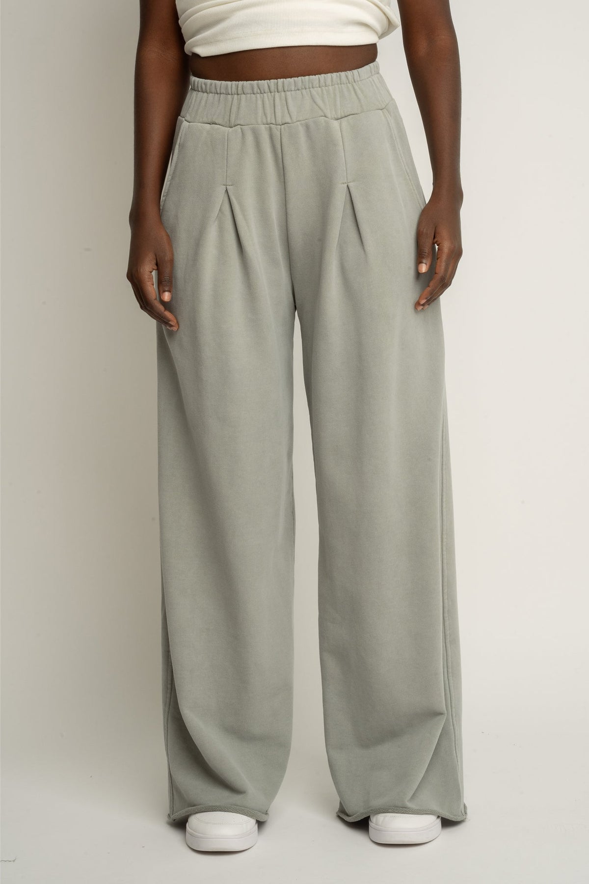 WIDE LEG WASHED JOGGERS OLIVE - ESBJERG