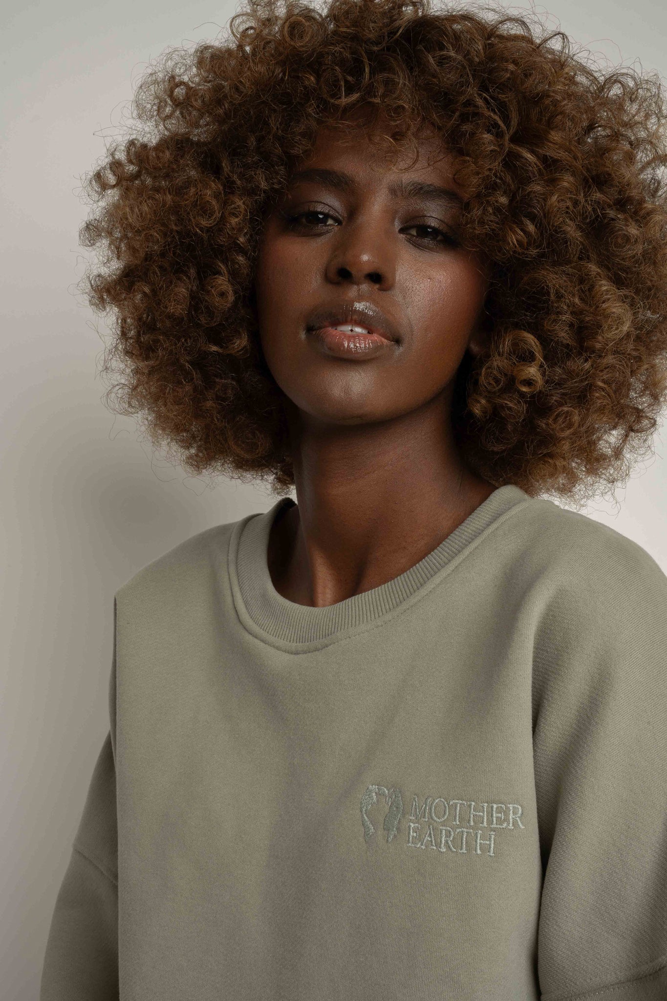 BLUZA TYPU CREWNECK OLIWKOWA - OZARK