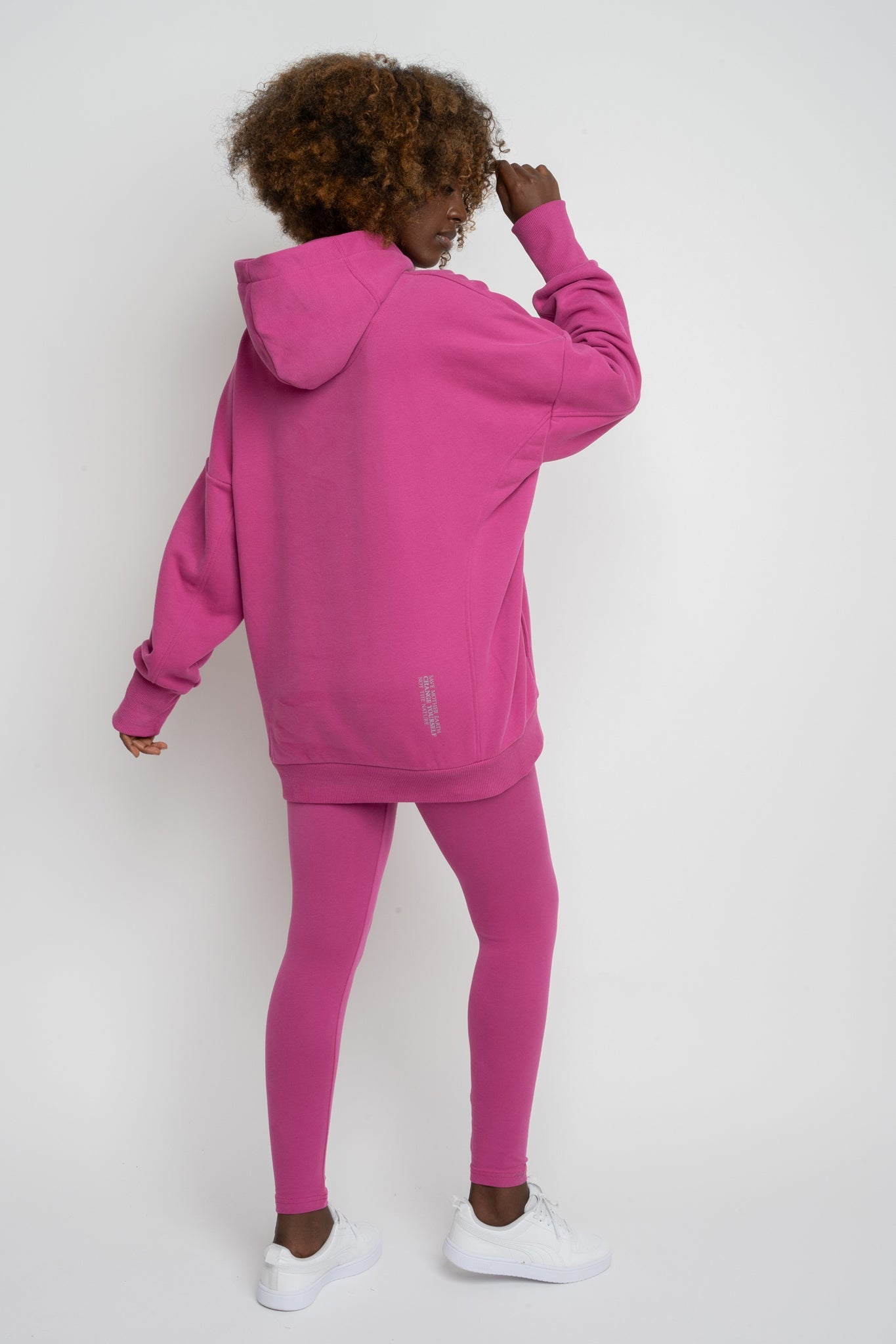 BLUZA OVERSIZE Z KAPTUREM RÓŻOWA- EGERIA