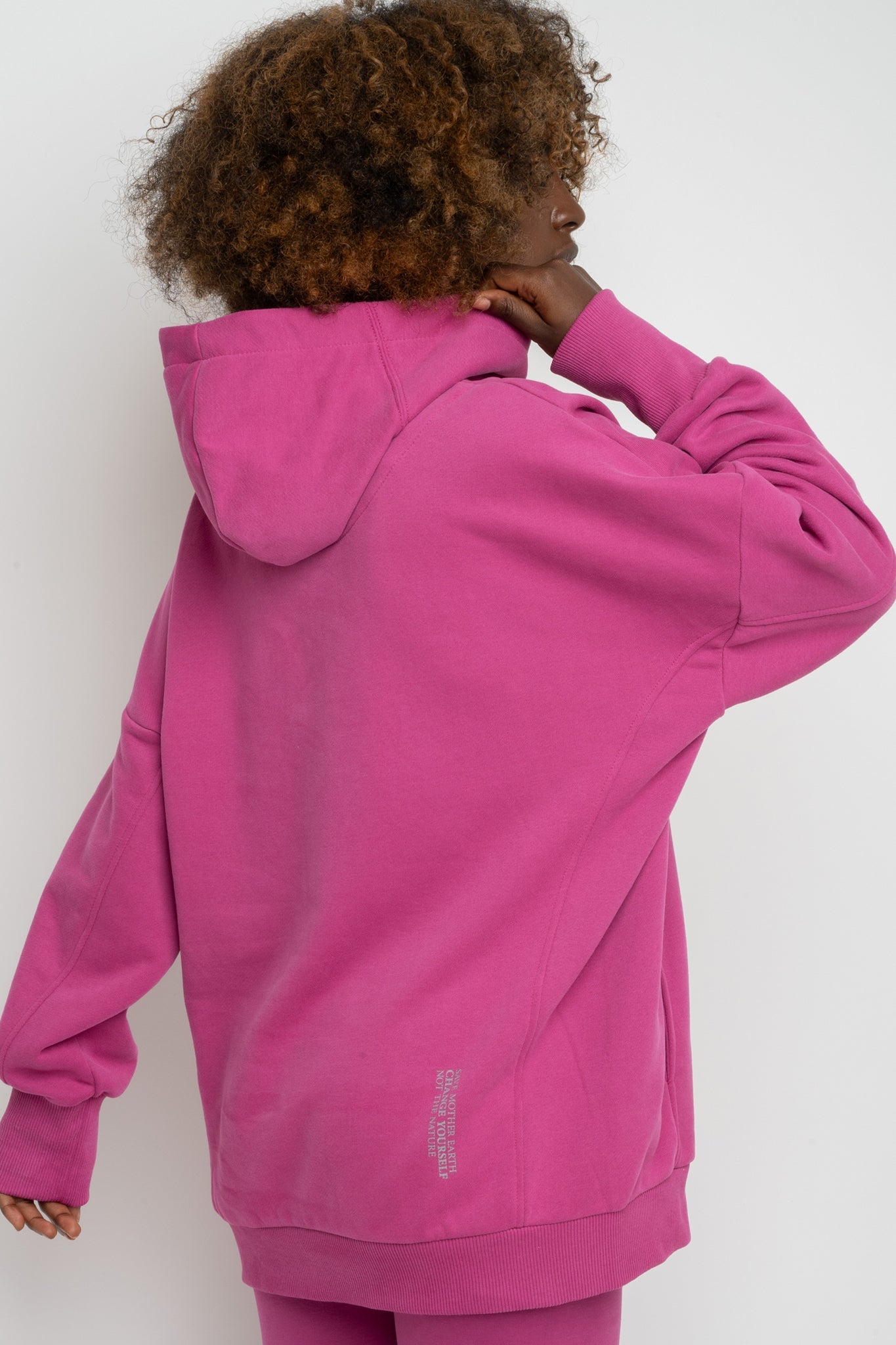 BLUZA OVERSIZE Z KAPTUREM RÓŻOWA- EGERIA