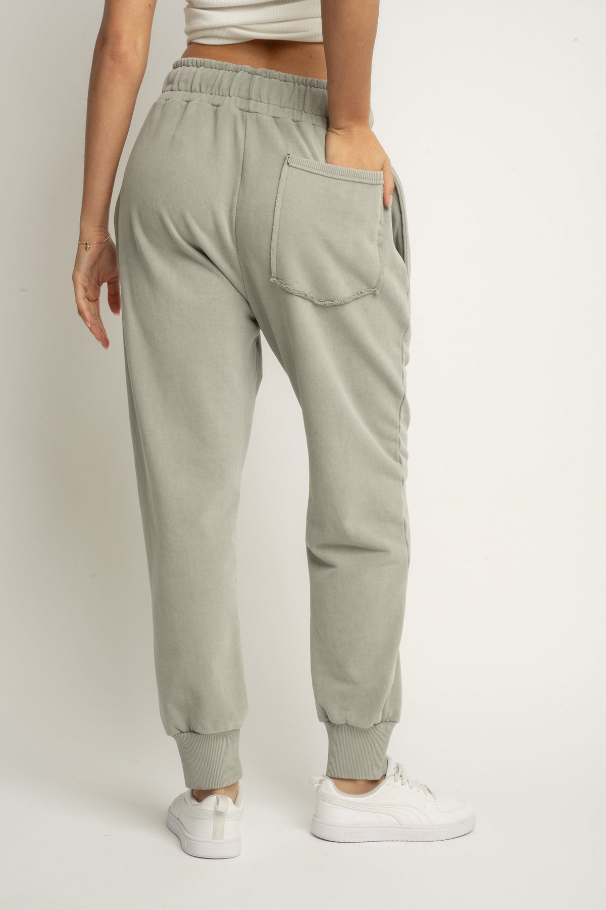 ODENSE - OLIVE WASHED JOGGERS
