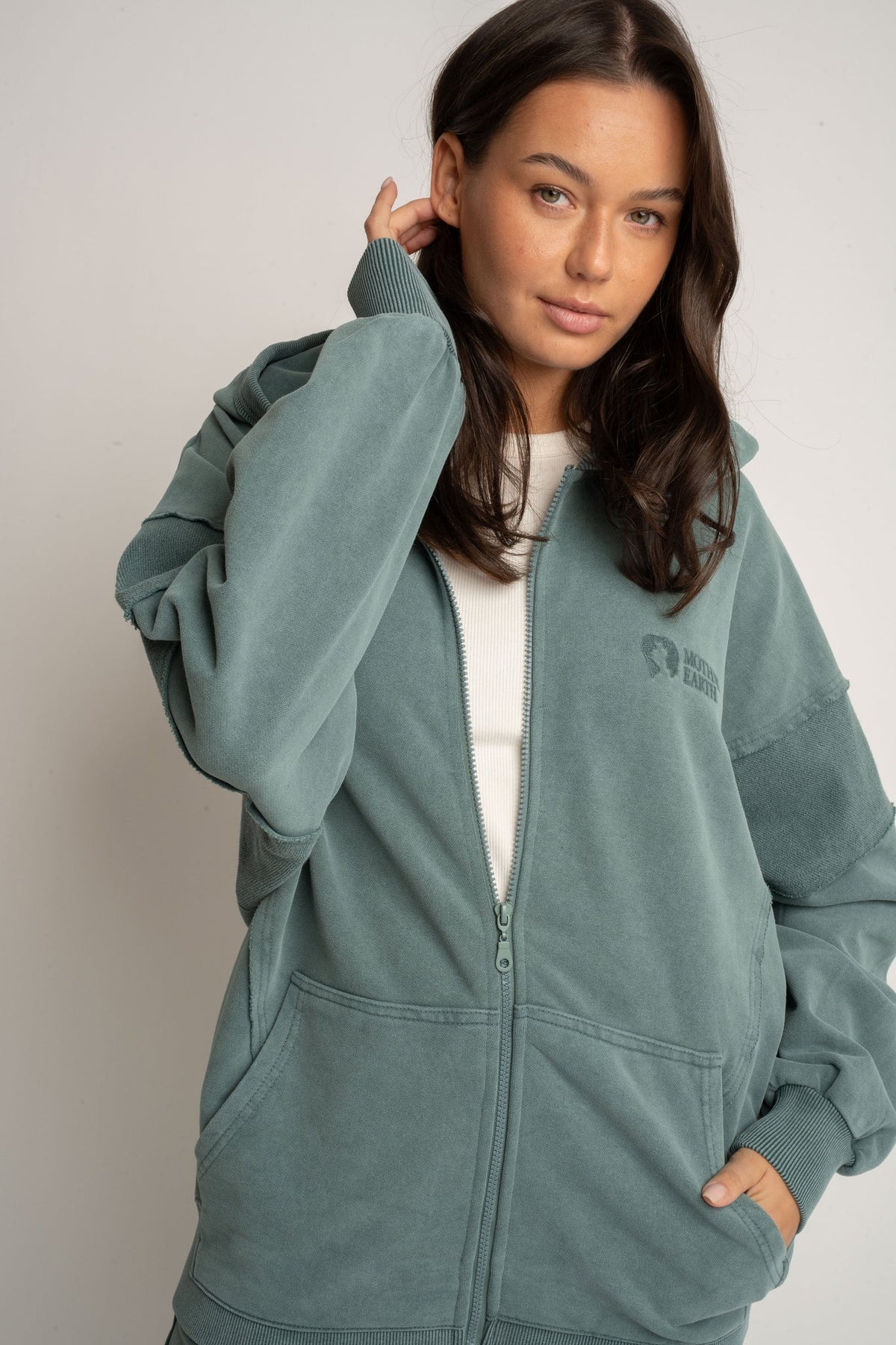 OVERSIZED WASHED HOODIE IN GREEN - TRONDHEIM