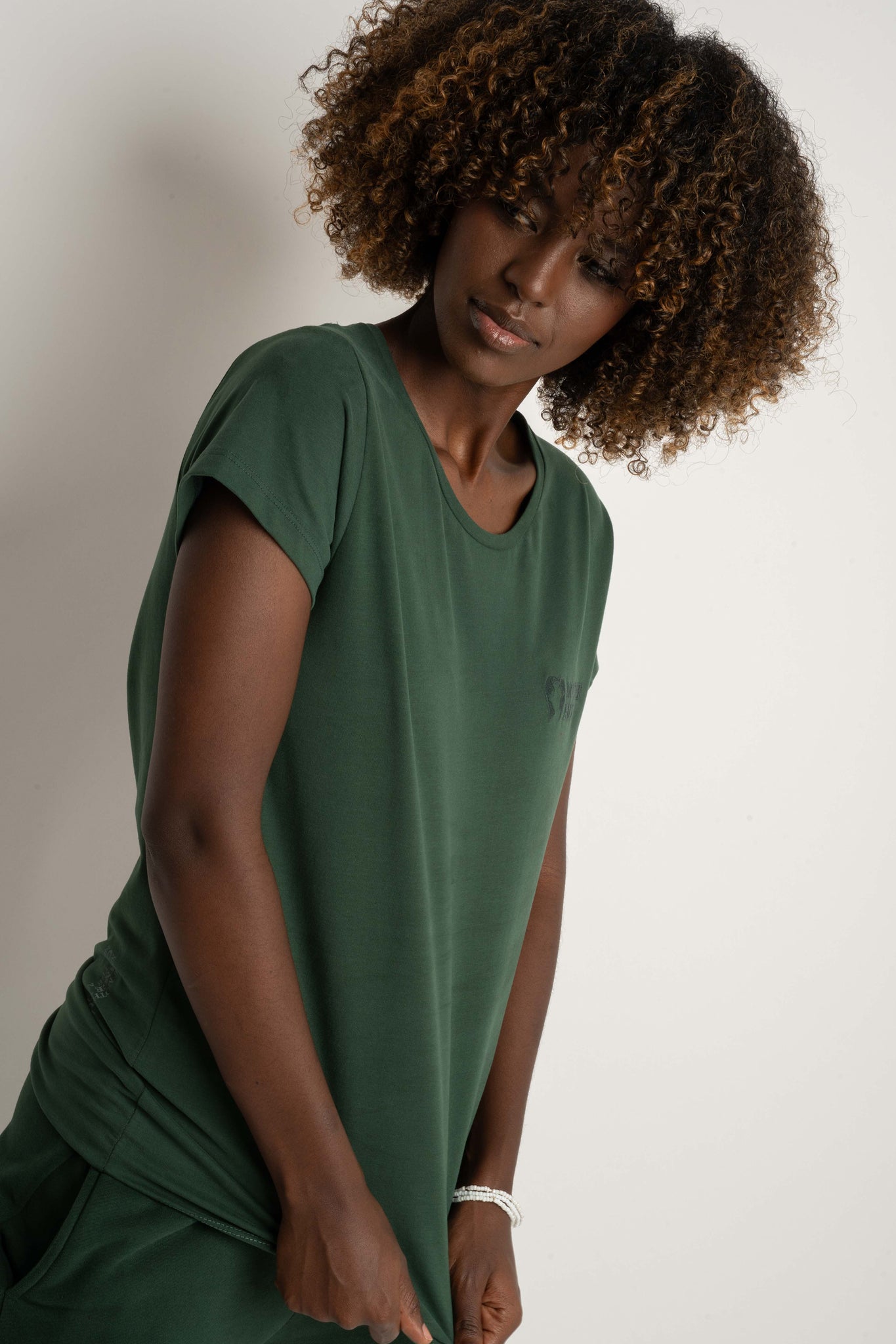 T-SHIRT DAMSKI CIEMNOZIELONY - PETIT