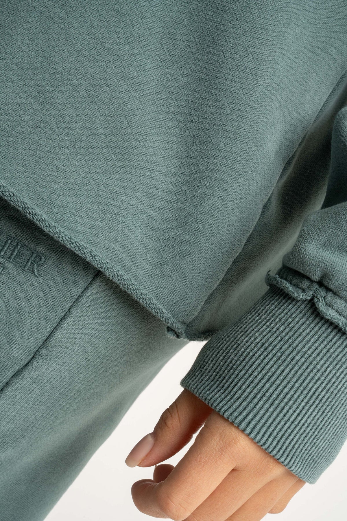 WASHED EFFECT OVERSIZED HOODIE GREEN - LIMFJORD