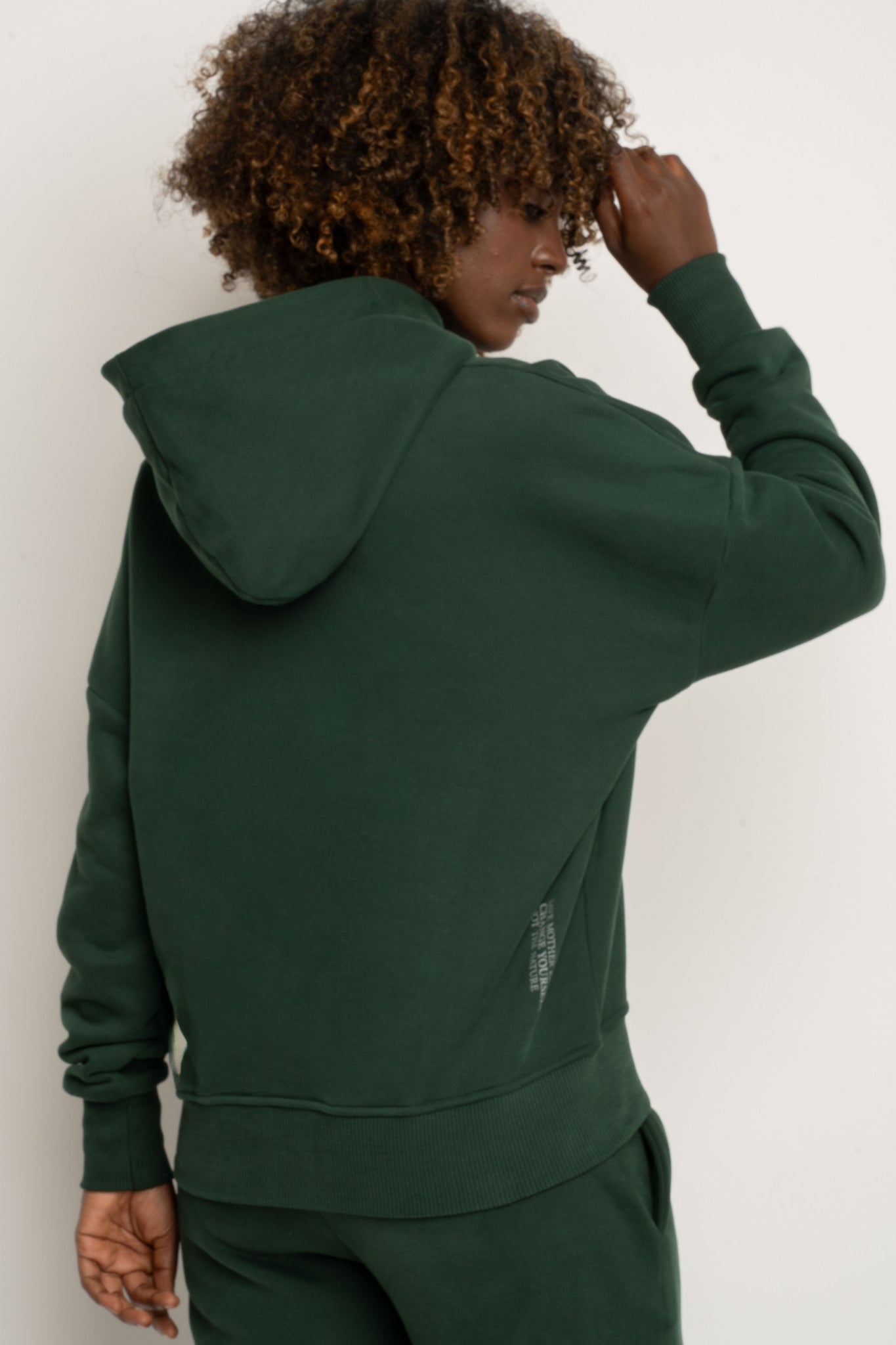 BLUZA Z KAPTUREM CIEMNOZIELONA- MURIA
