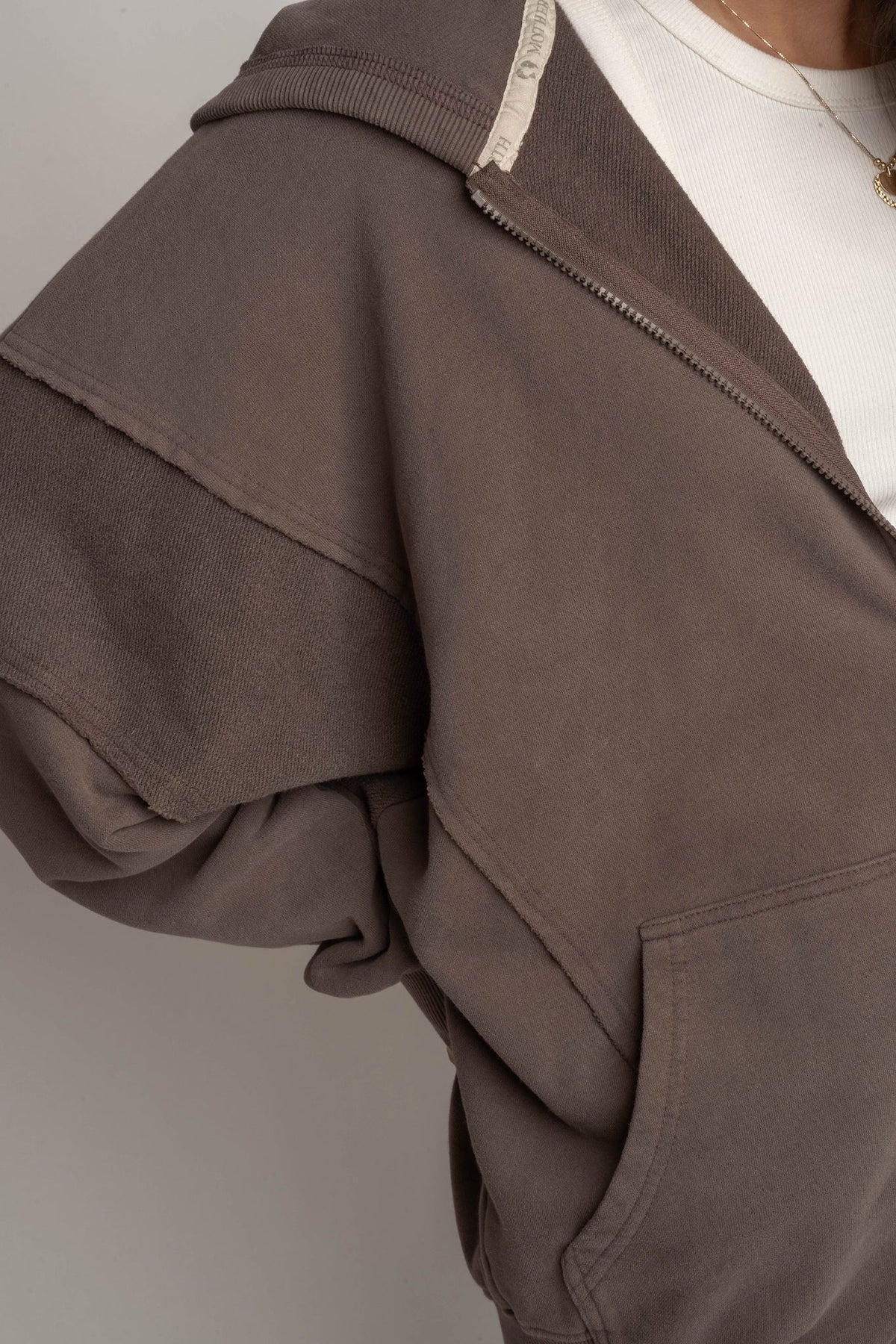 OVERSIZED HOODIE WITH WASHED EFFECT DARK BROWN - TRONDHEIM