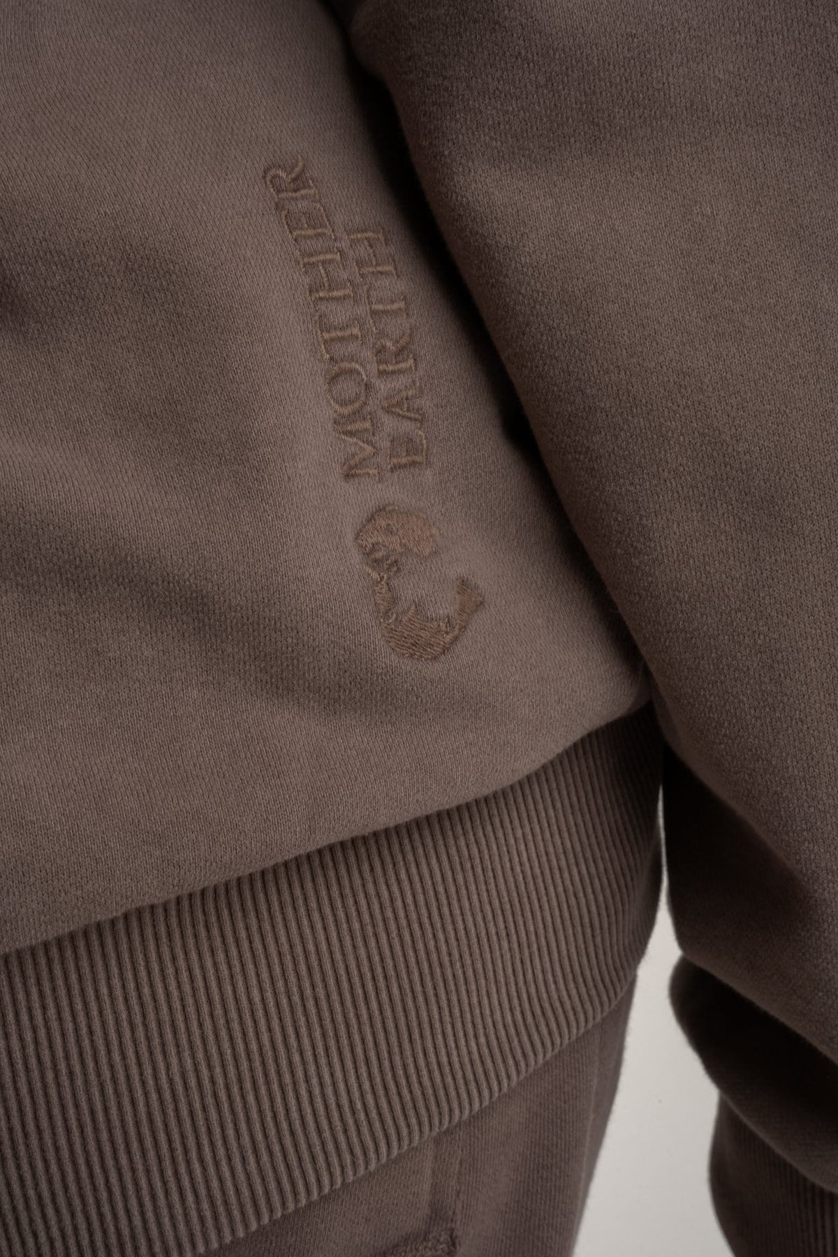 WASHED-EFFECT SWEATSHIRT DARK BROWN - KUOPIO