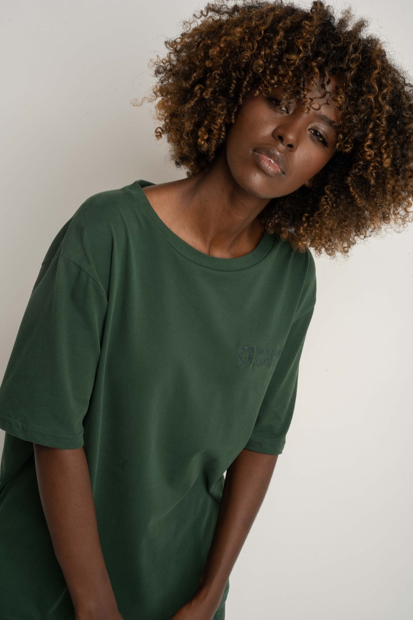 T-SHIRT DAMSKI CIEMNOZIELONY- OYSTER