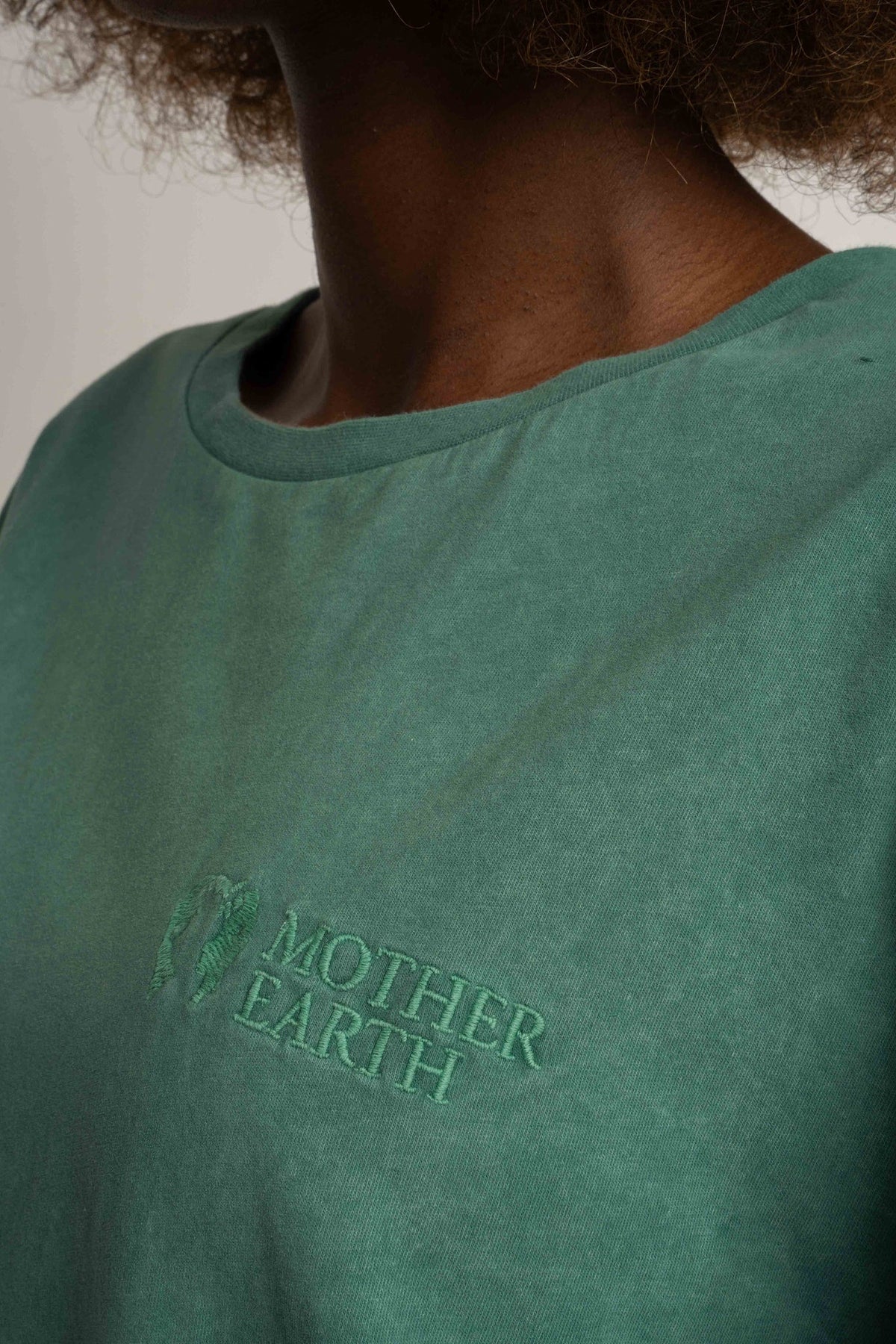 T-SHIRT Z EFEKTEM WASHED ZIELONY - TAHOE