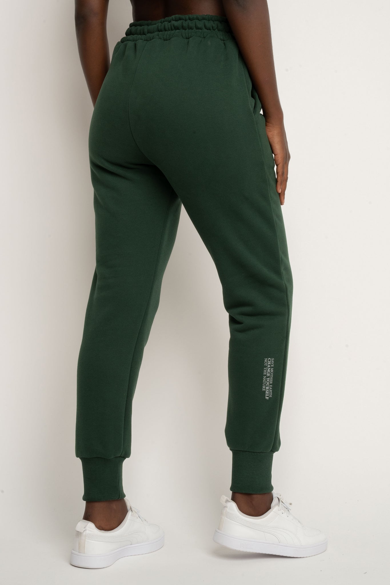SPODNIE DRESOWE TYPU JOGGER CIEMNOZIELONE- BEGERA