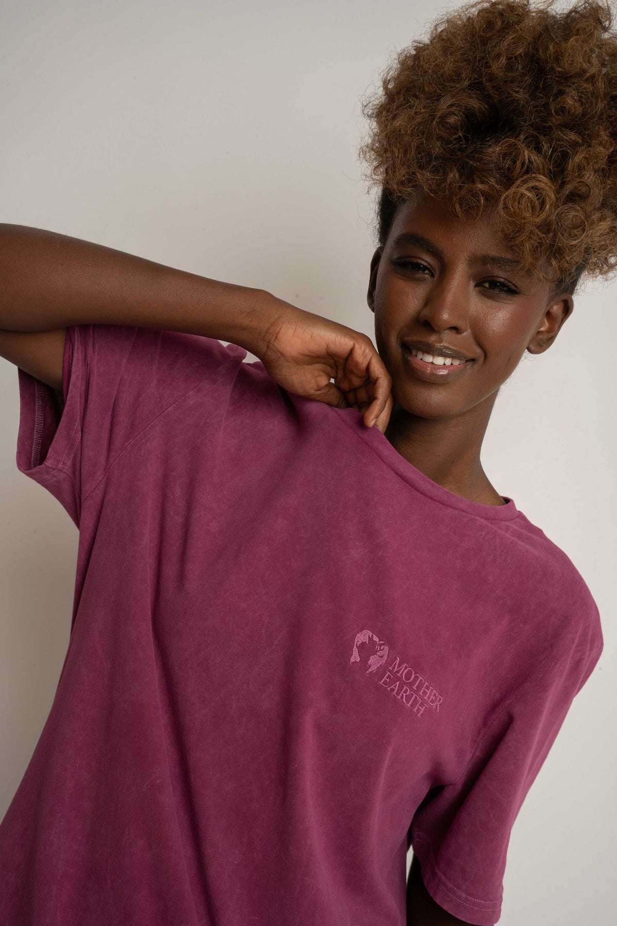 T-SHIRT Z EFEKTEM WASHED BURGUNDOWY - TAHOE