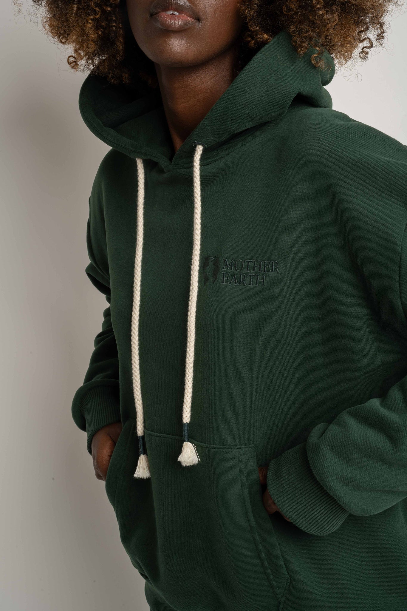BLUZA Z KAPTUREM CIEMNOZIELONA - MOHELI