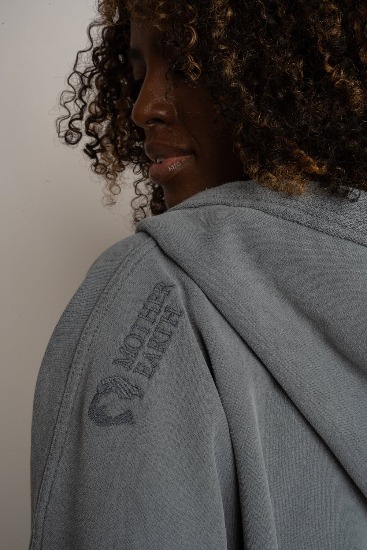 WASHED EFFECT OVERSIZED HOODIE ANTHRACITE - LIMFJORD