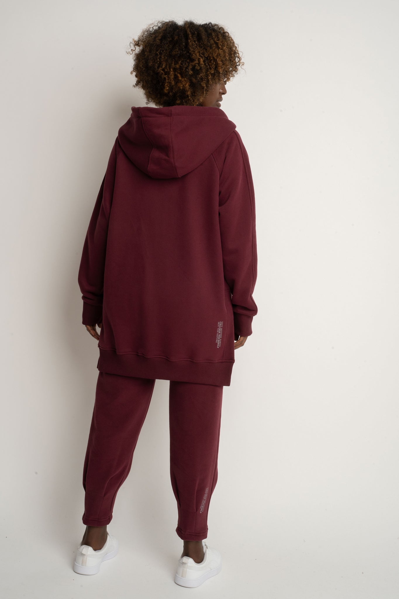 BLUZA Z KAPTUREM OVERSIZE BORDOWA - ESMERALDA