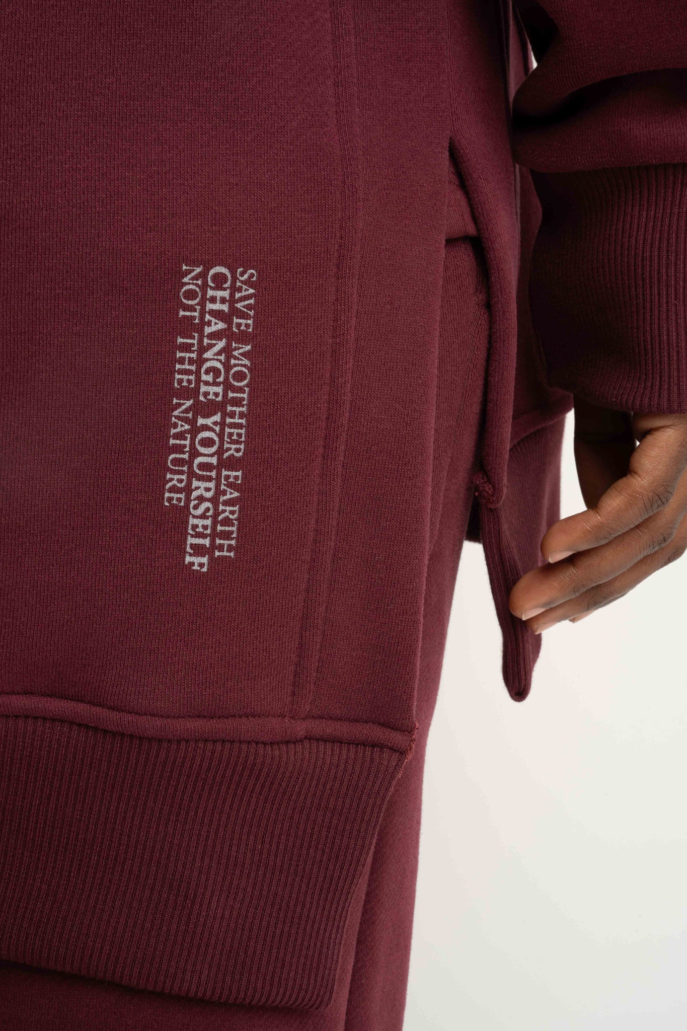 BLUZA Z KAPTUREM OVERSIZE BORDOWA - ESMERALDA