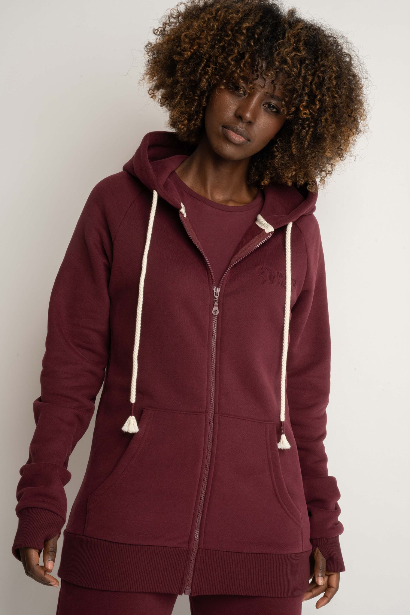 ROZPINANA BLUZA Z KAPTUREM BORDOWA - ZANZIBAR