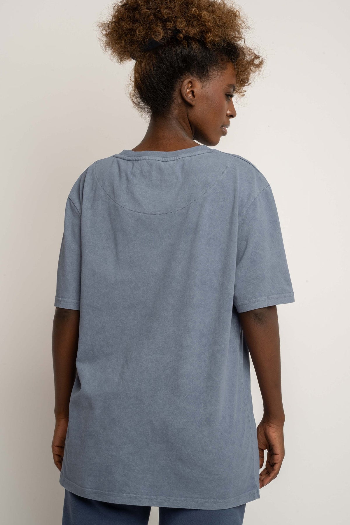 T-SHIRT Z EFEKTEM WASHED GRANATOWY - TAHOE