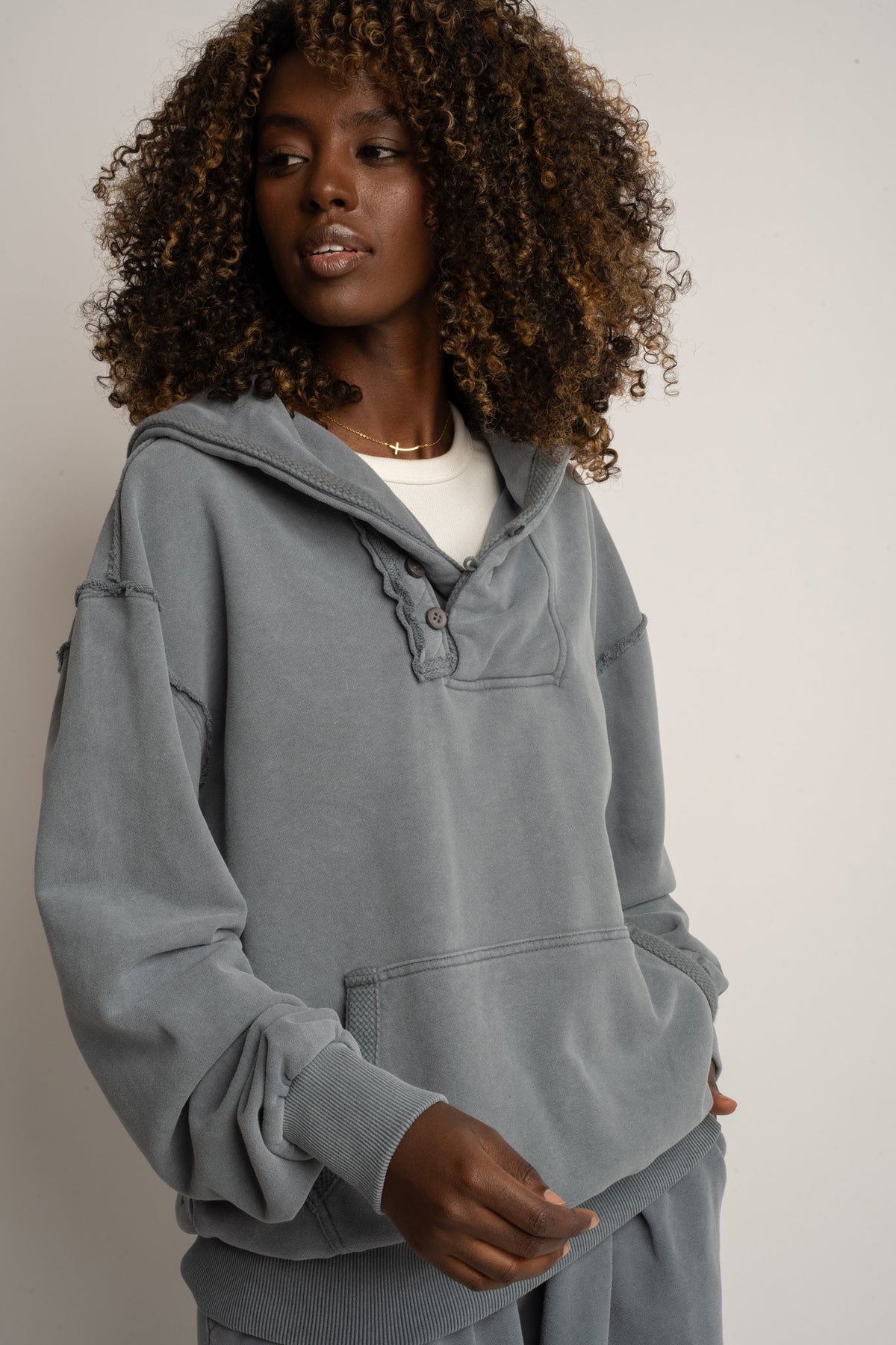WASHED EFFECT ANTHRACITE SWEATSHIRT - KUOPIO