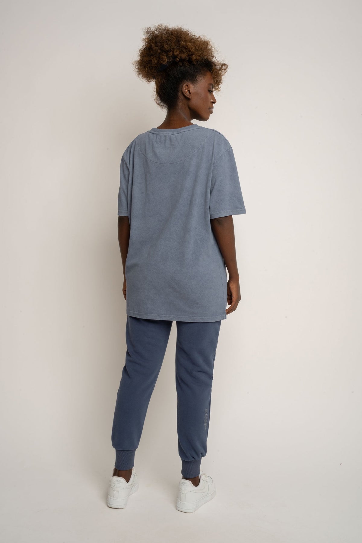 T-SHIRT Z EFEKTEM WASHED GRANATOWY - TAHOE
