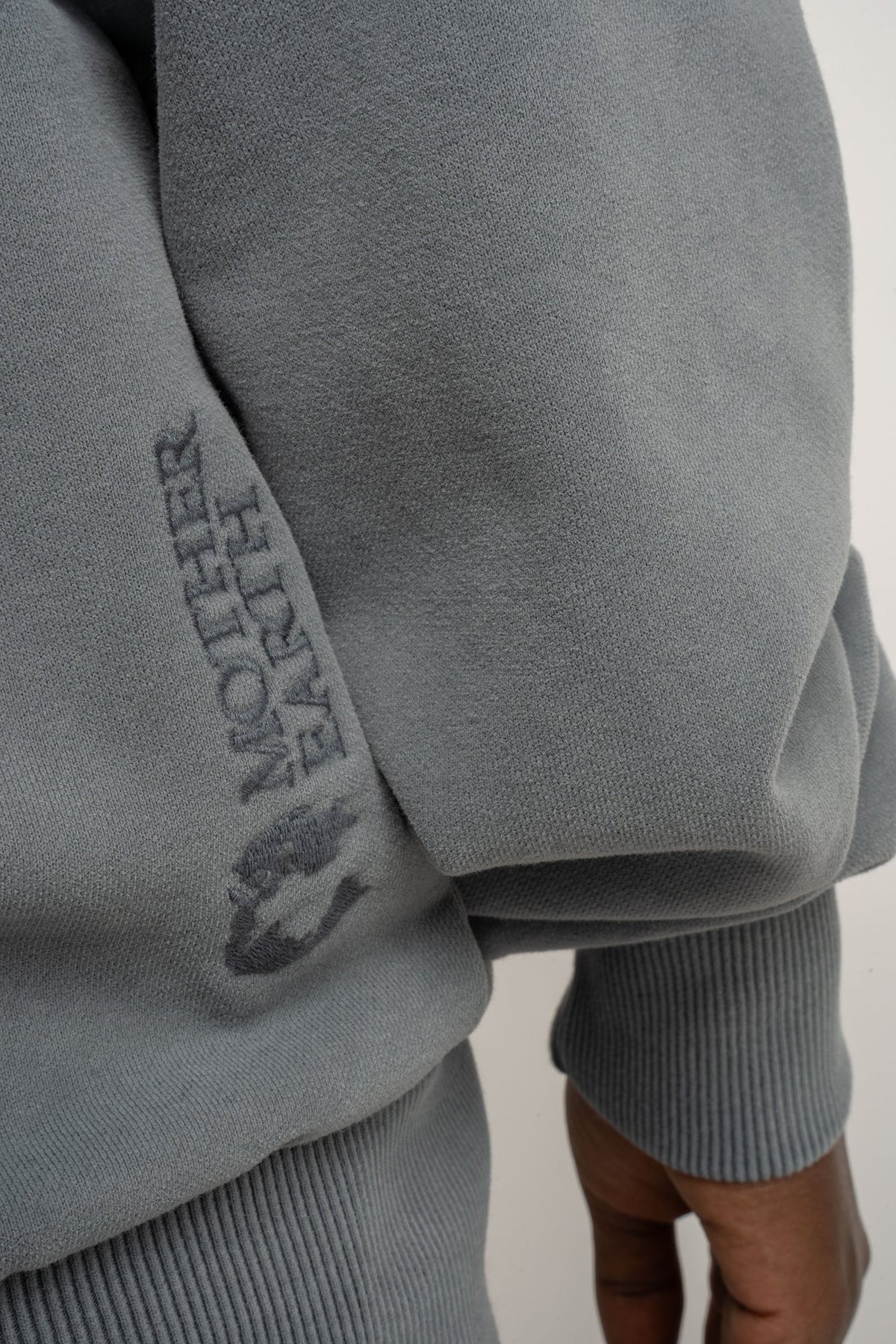 WASHED EFFECT ANTHRACITE SWEATSHIRT - KUOPIO