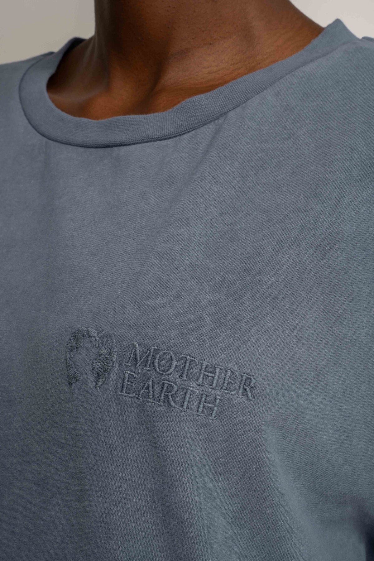 T-SHIRT Z EFEKTEM WASHED GRANATOWY - TAHOE