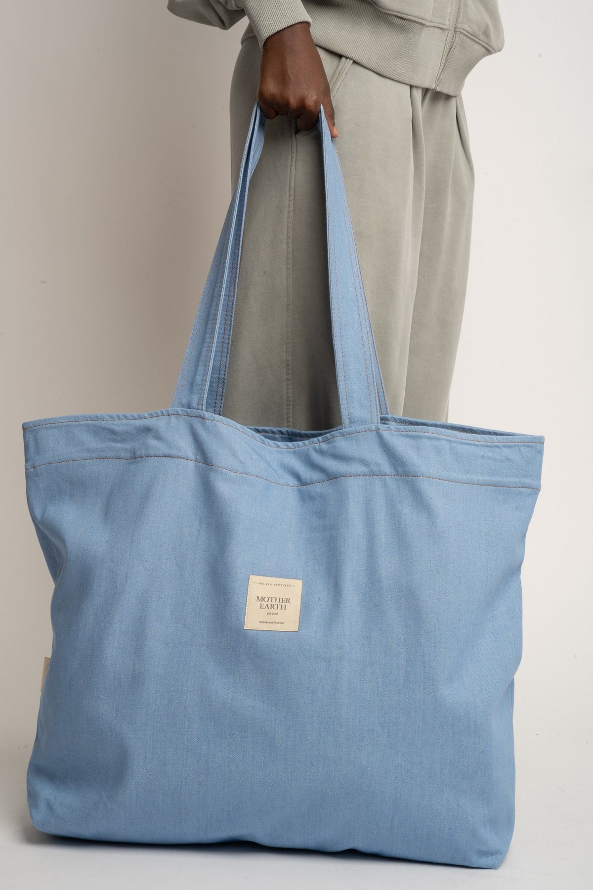 TORBA TYPU SHOPPER BAG W KOLORZE JASNEGO JEANSU  - ADALAR