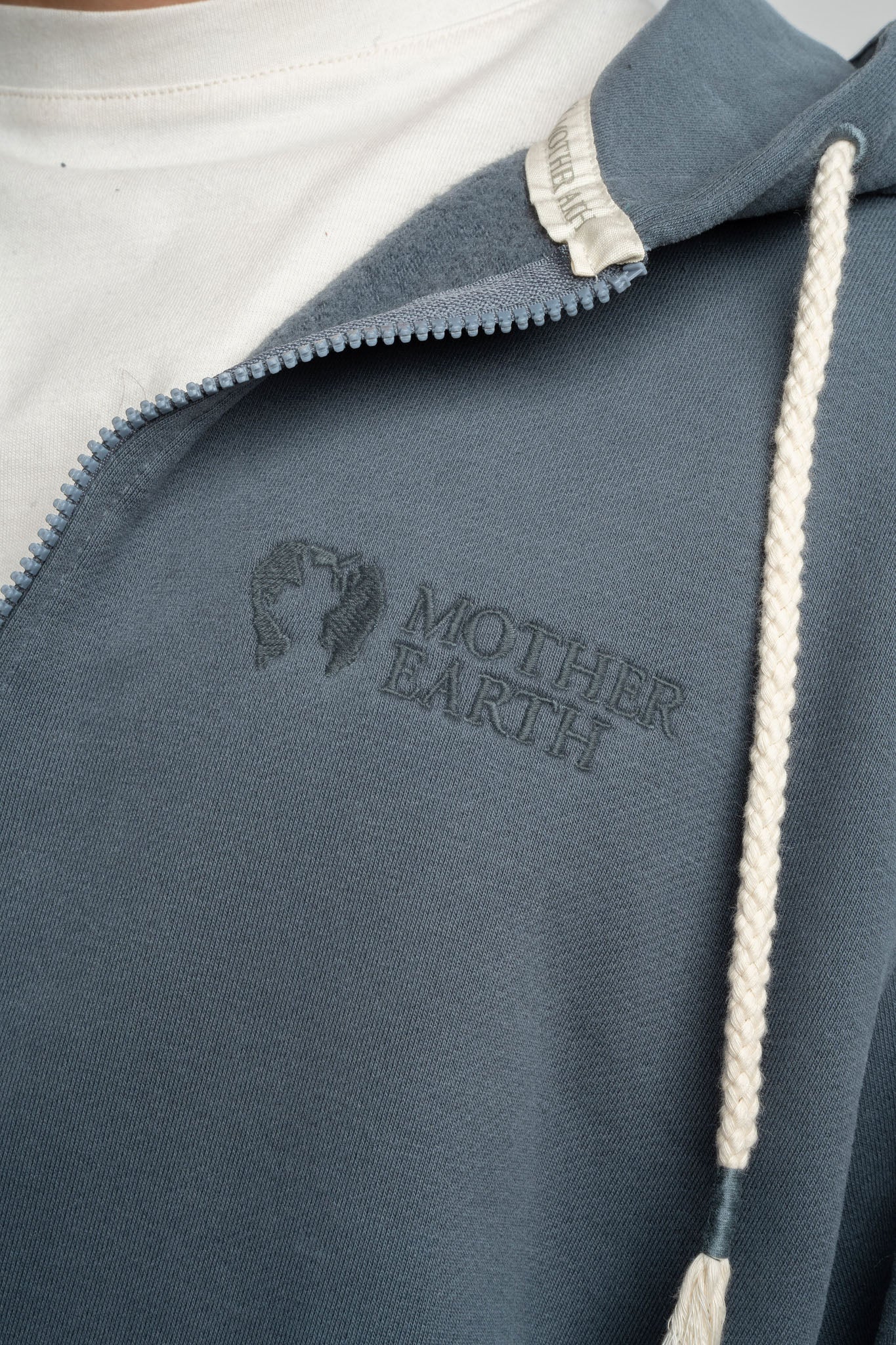 MĘSKA BLUZA Z KAPTUREM 2nd DROP GRAFITOWA - NASSAU