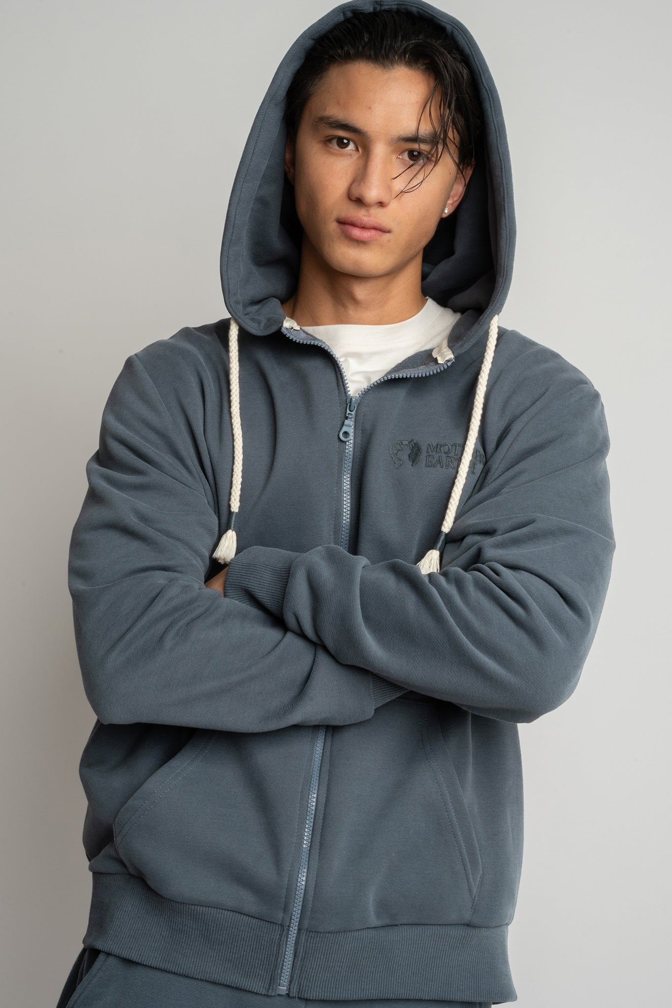 MĘSKA BLUZA Z KAPTUREM 2nd DROP GRAFITOWA - NASSAU