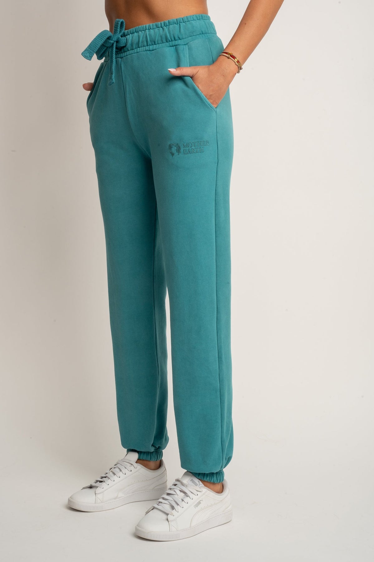 REGULAR FIT WASHED-EFFECT SWEATPANTS - TURQUOISE - LAHTI