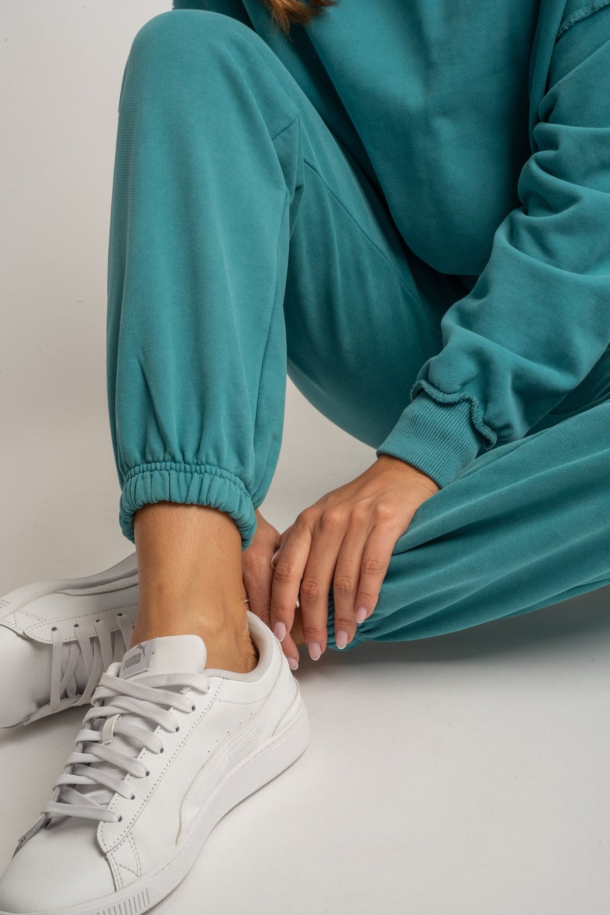 REGULAR FIT WASHED-EFFECT SWEATPANTS - TURQUOISE - LAHTI