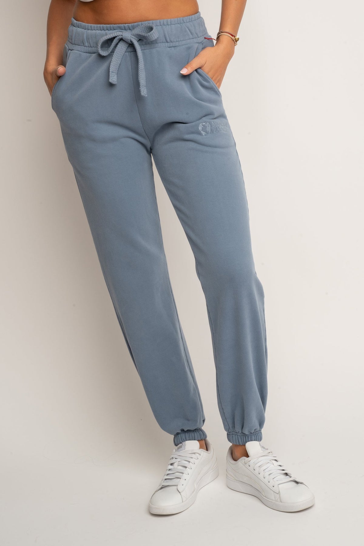 SPODNIE DRESOWE REGULAR FIT Z EFEKTEM WASHED NIEBIESKIE - LAHTI