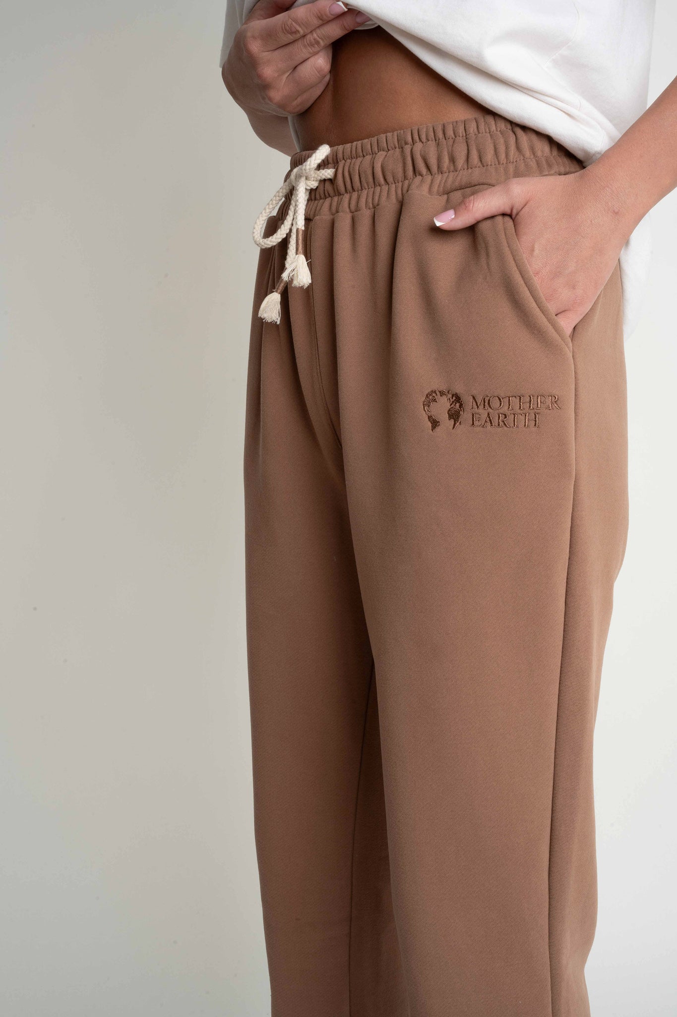 SPODNIE DRESOWE REGULAR FIT 2nd DROP BRĄZOWE - MILOS