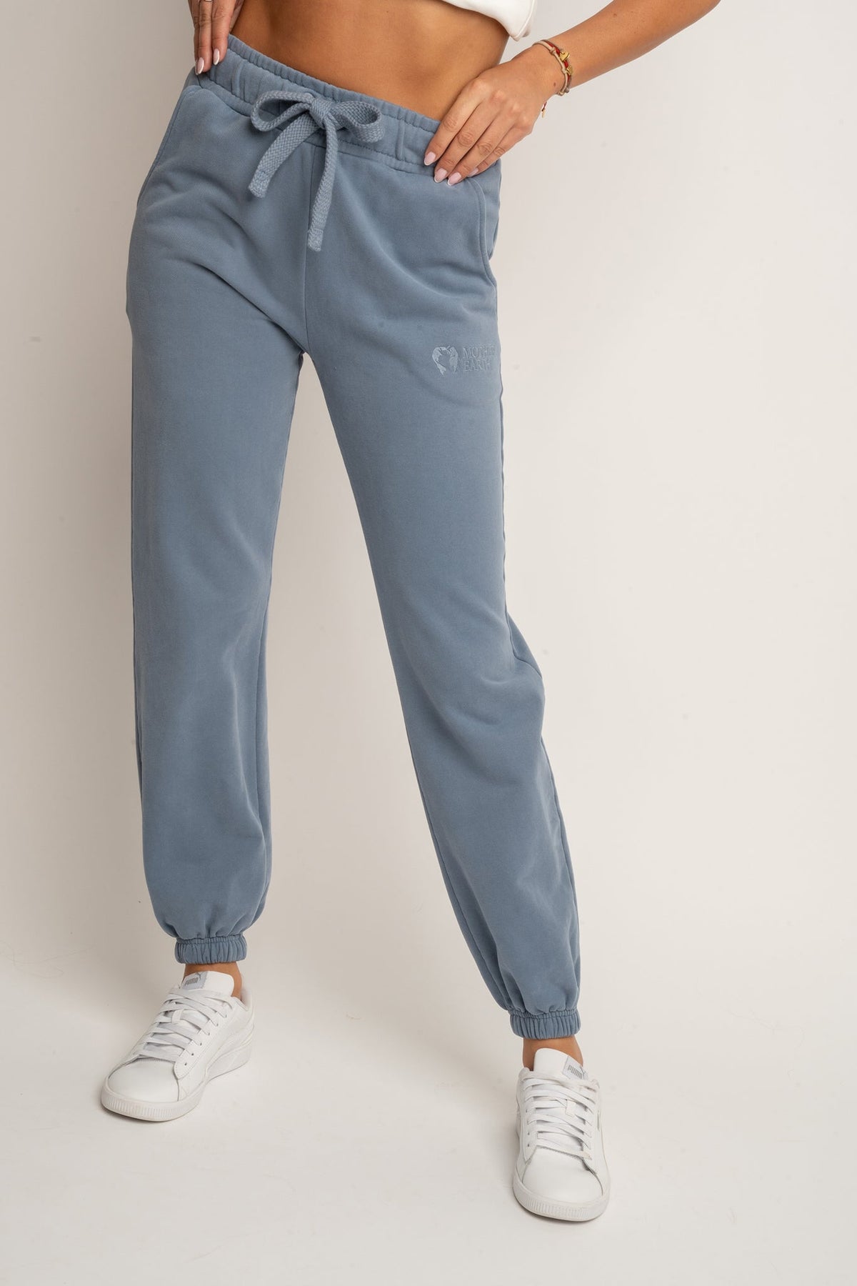 SPODNIE DRESOWE REGULAR FIT Z EFEKTEM WASHED NIEBIESKIE - LAHTI